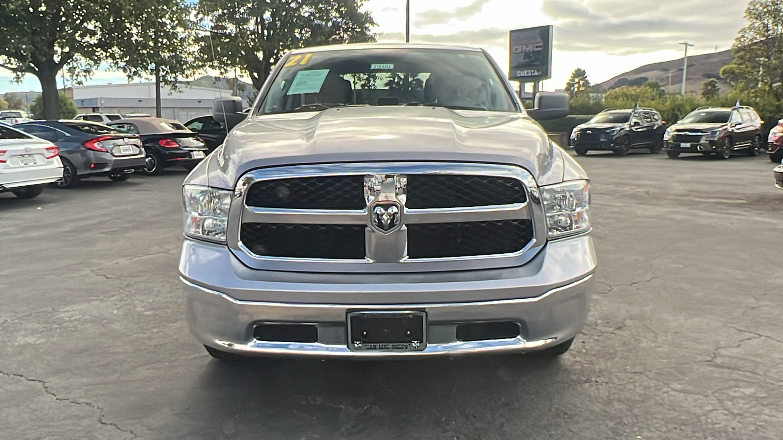 2021 Ram 1500 Classic SLT 8