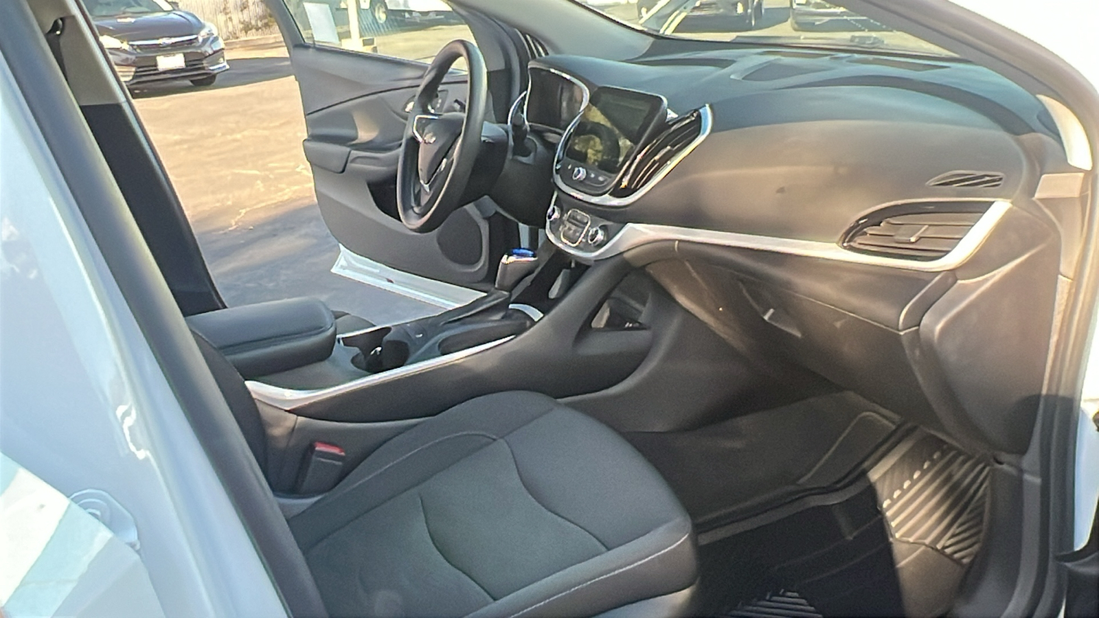 2019 Chevrolet Volt LT 13