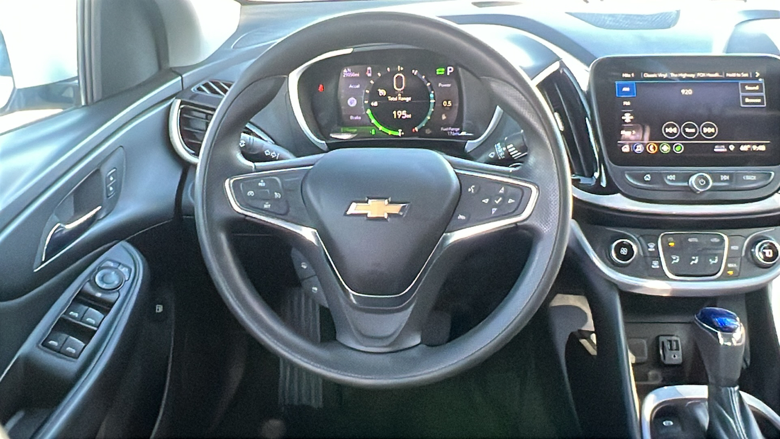 2019 Chevrolet Volt LT 19