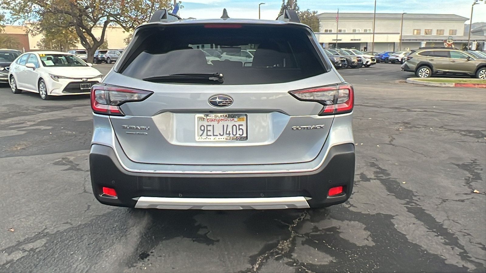 2023 Subaru Outback Limited 4