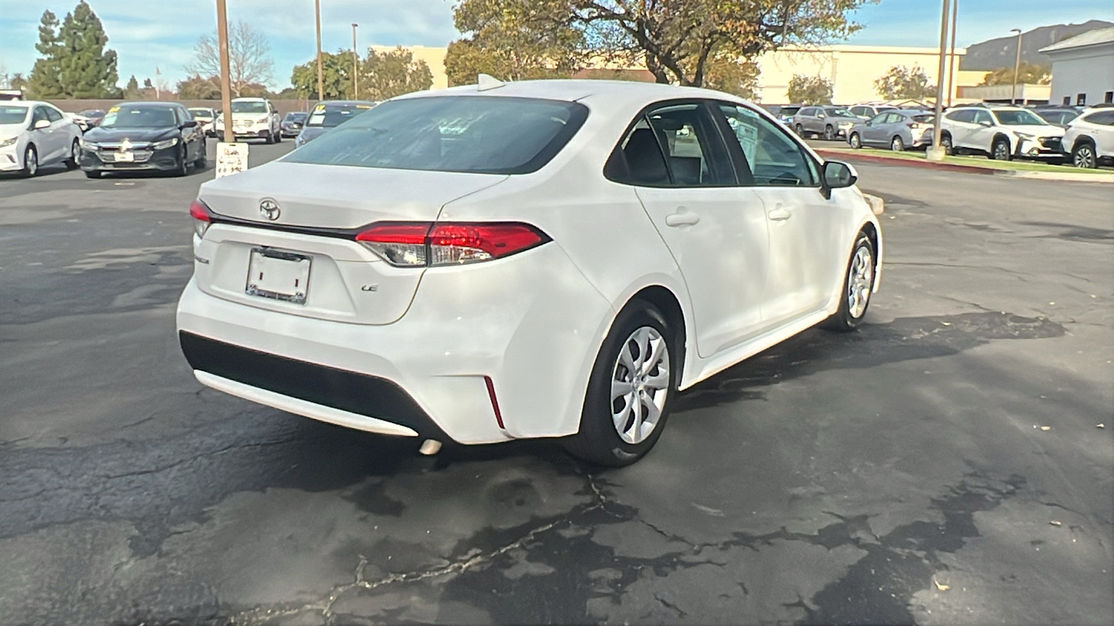 2021 Toyota Corolla LE 3