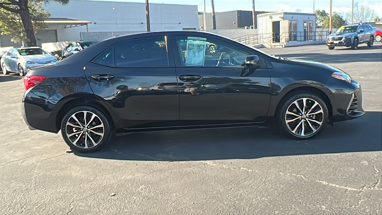 2018 Toyota Corolla XSE 2