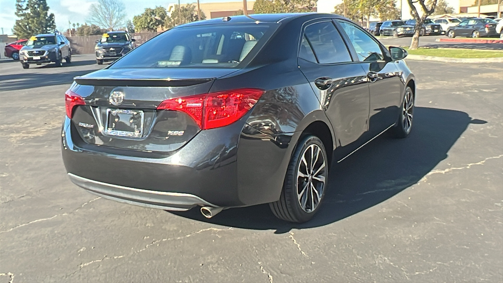 2018 Toyota Corolla XSE 3