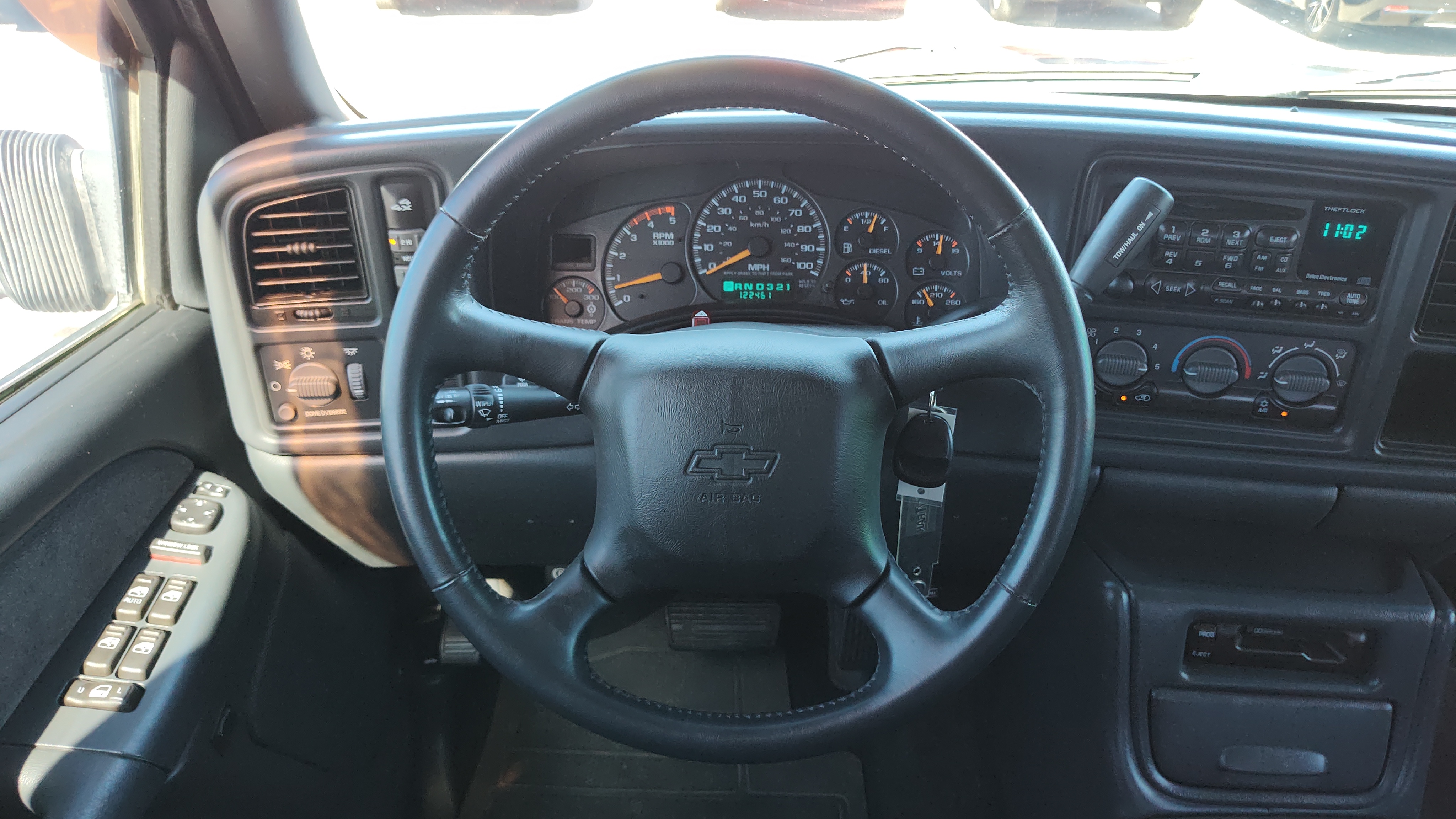 2002 Chevrolet Silverado 3500 LS Crew Cab 167 WB 4WD DRW 15