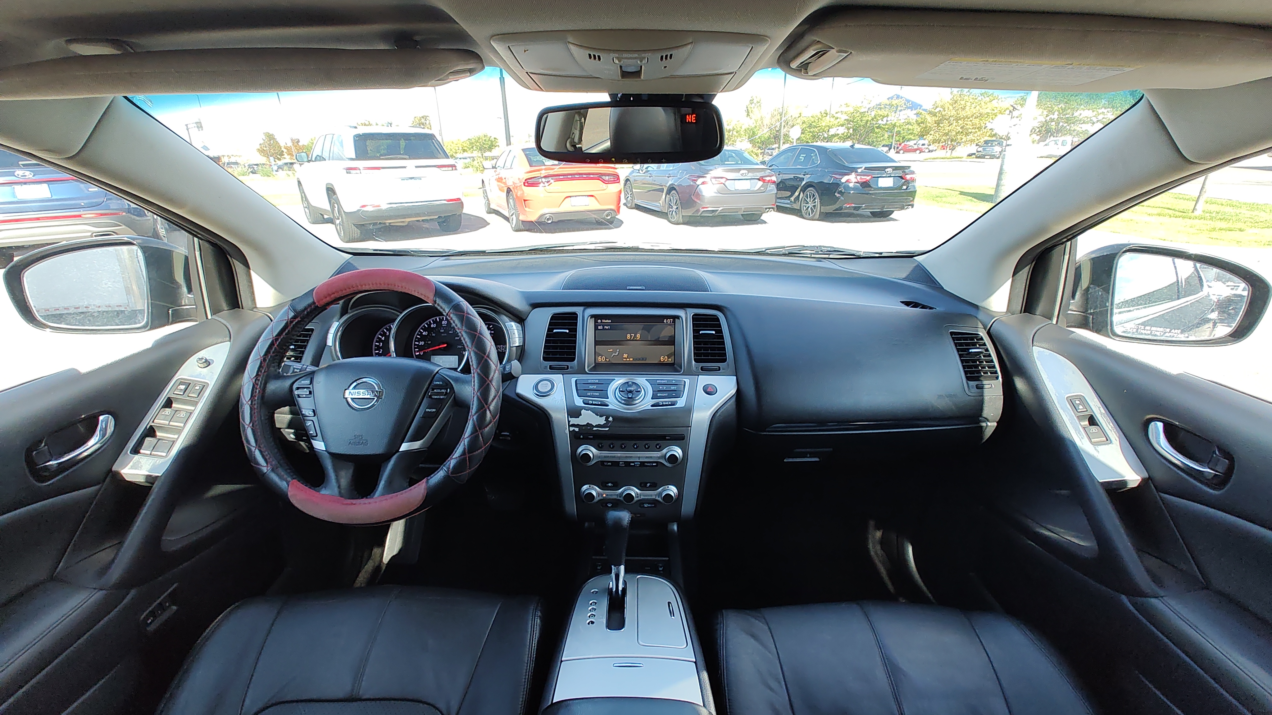 2012 Nissan Murano SL 10