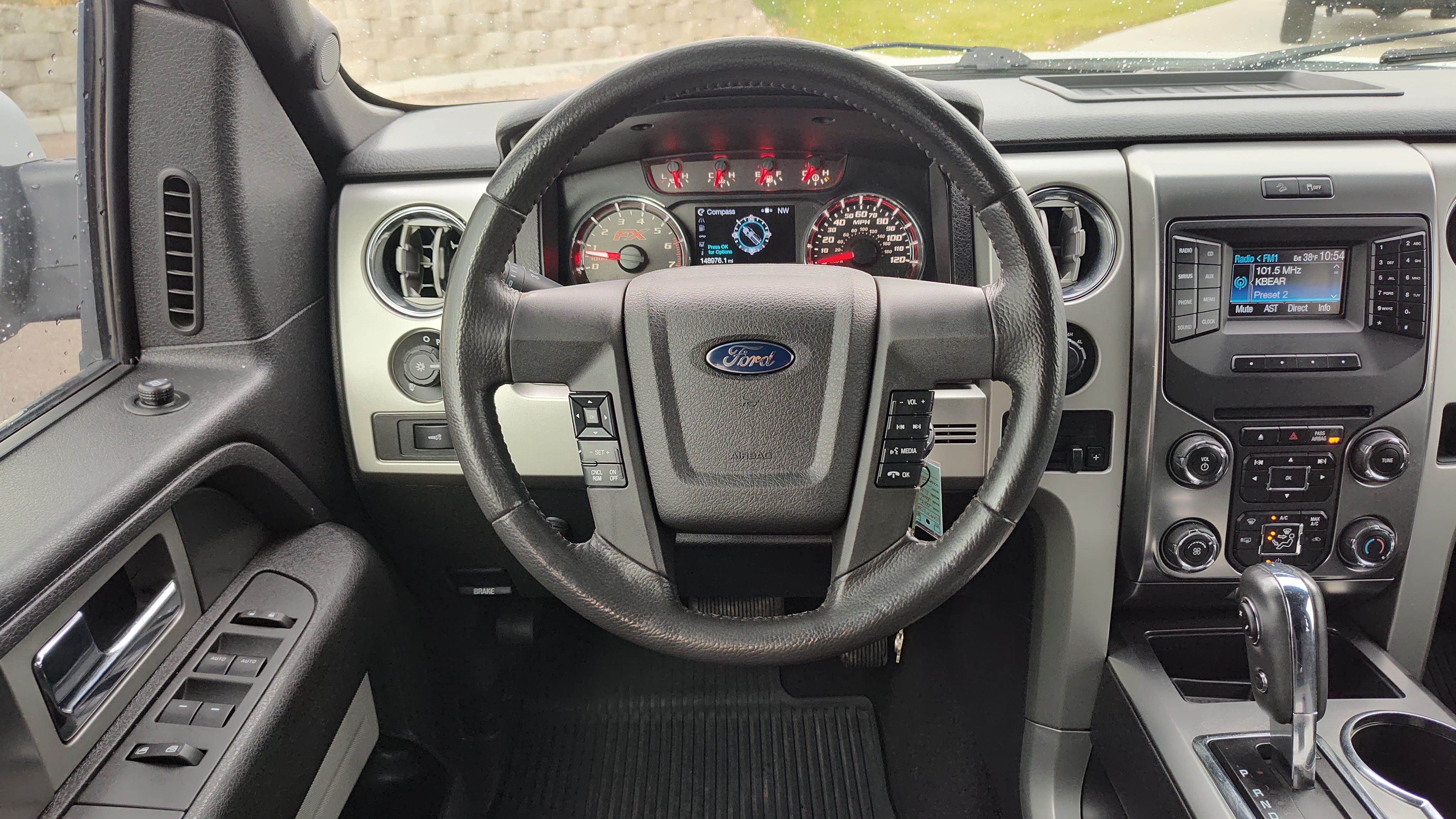 2014 Ford F-150 FX4 4WD SuperCrew 145 15