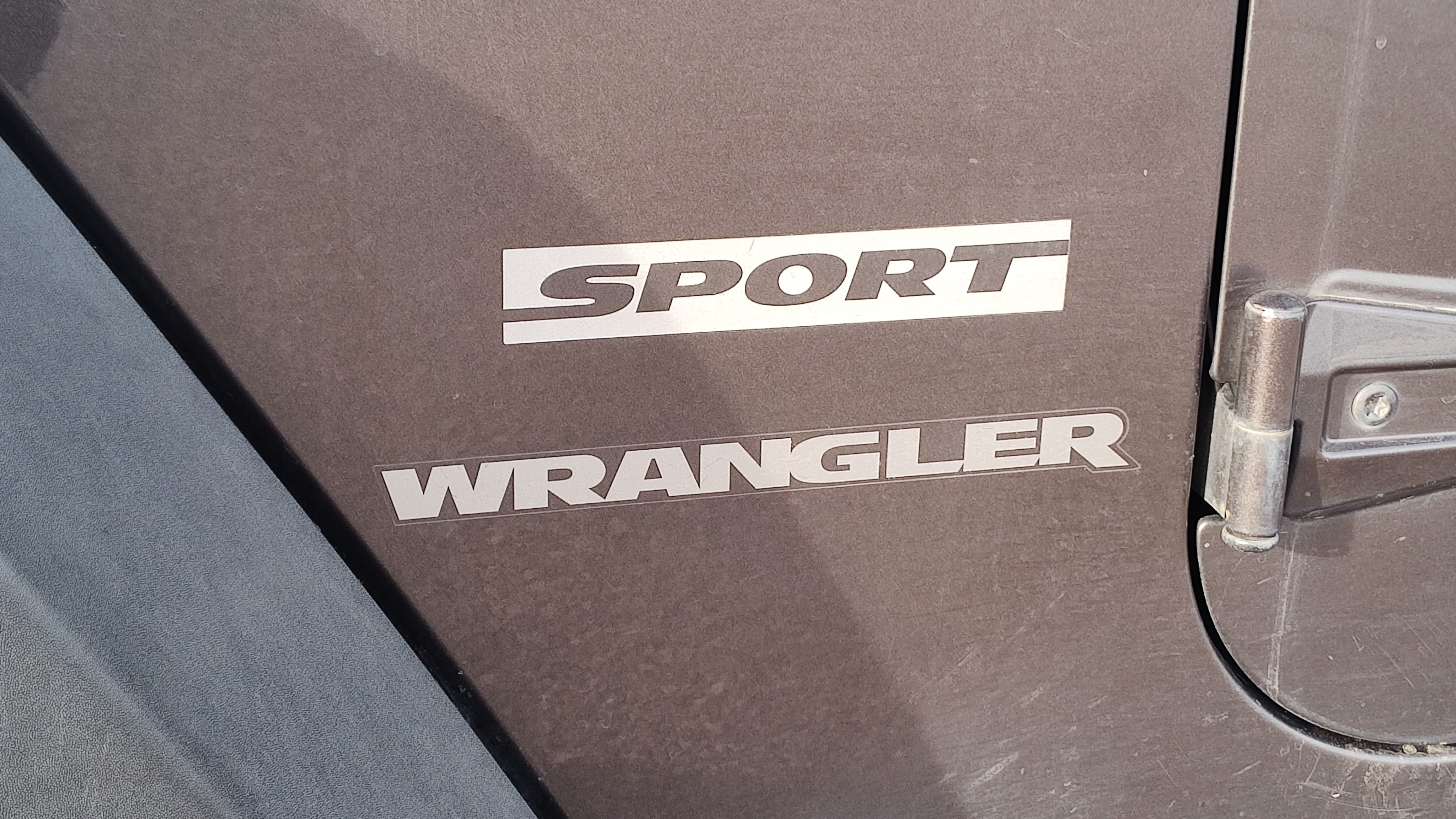 2014 Jeep Wrangler Sport 2