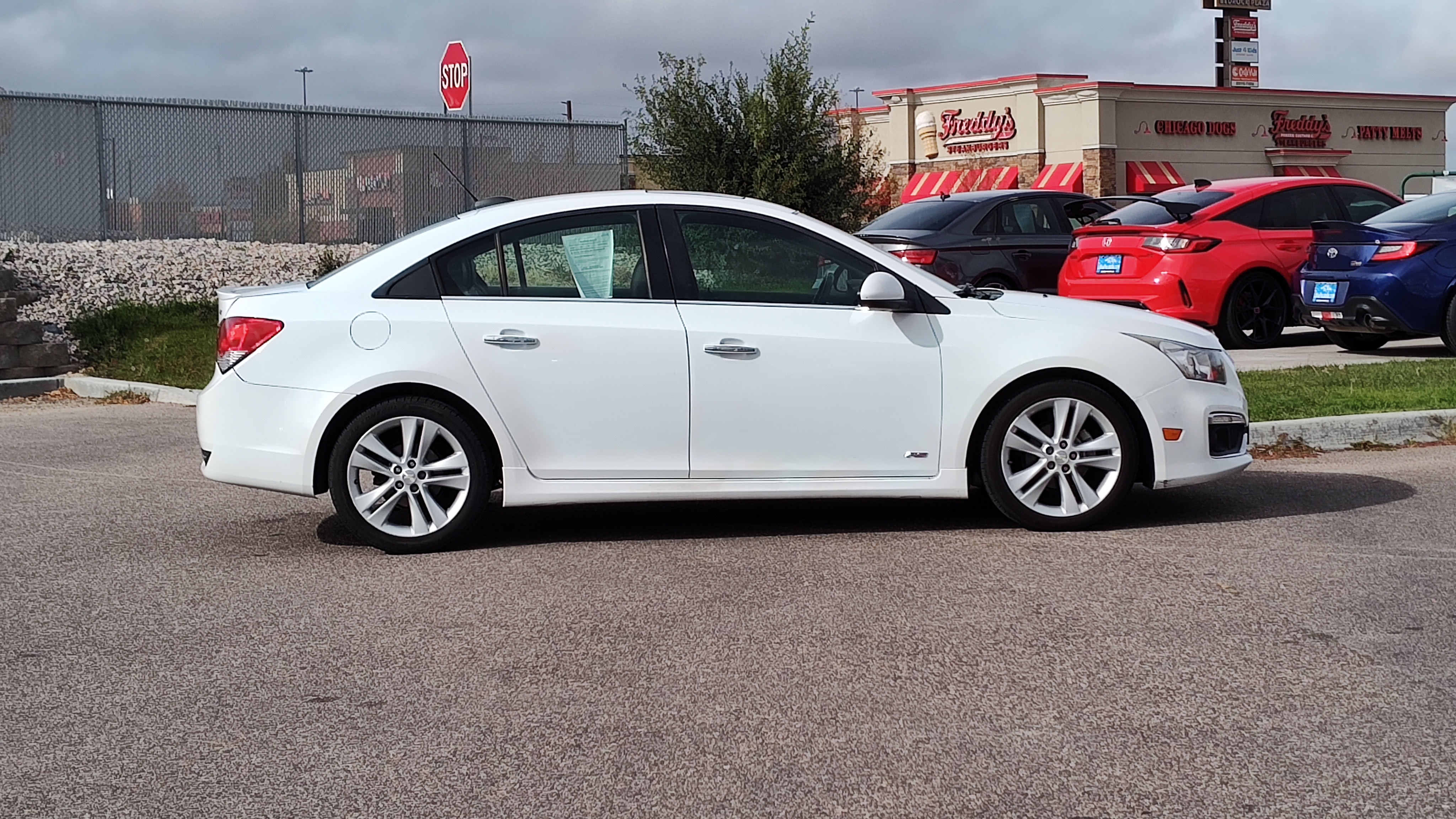 2015 Chevrolet Cruze LTZ 24