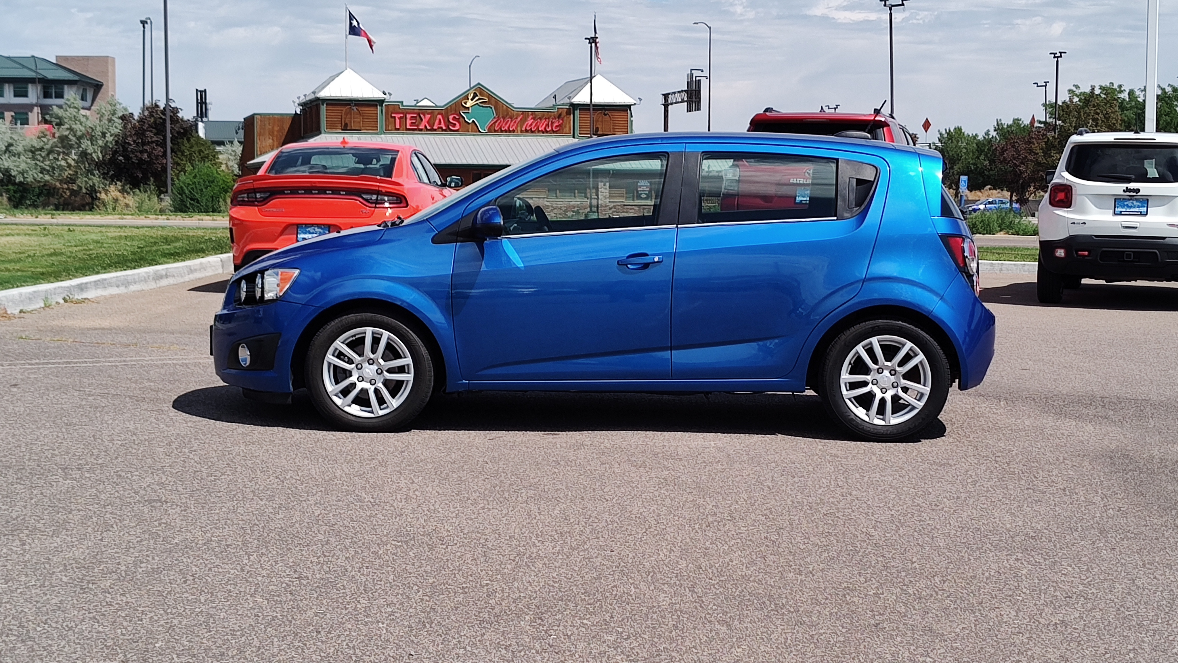 2016 Chevrolet Sonic LT 3