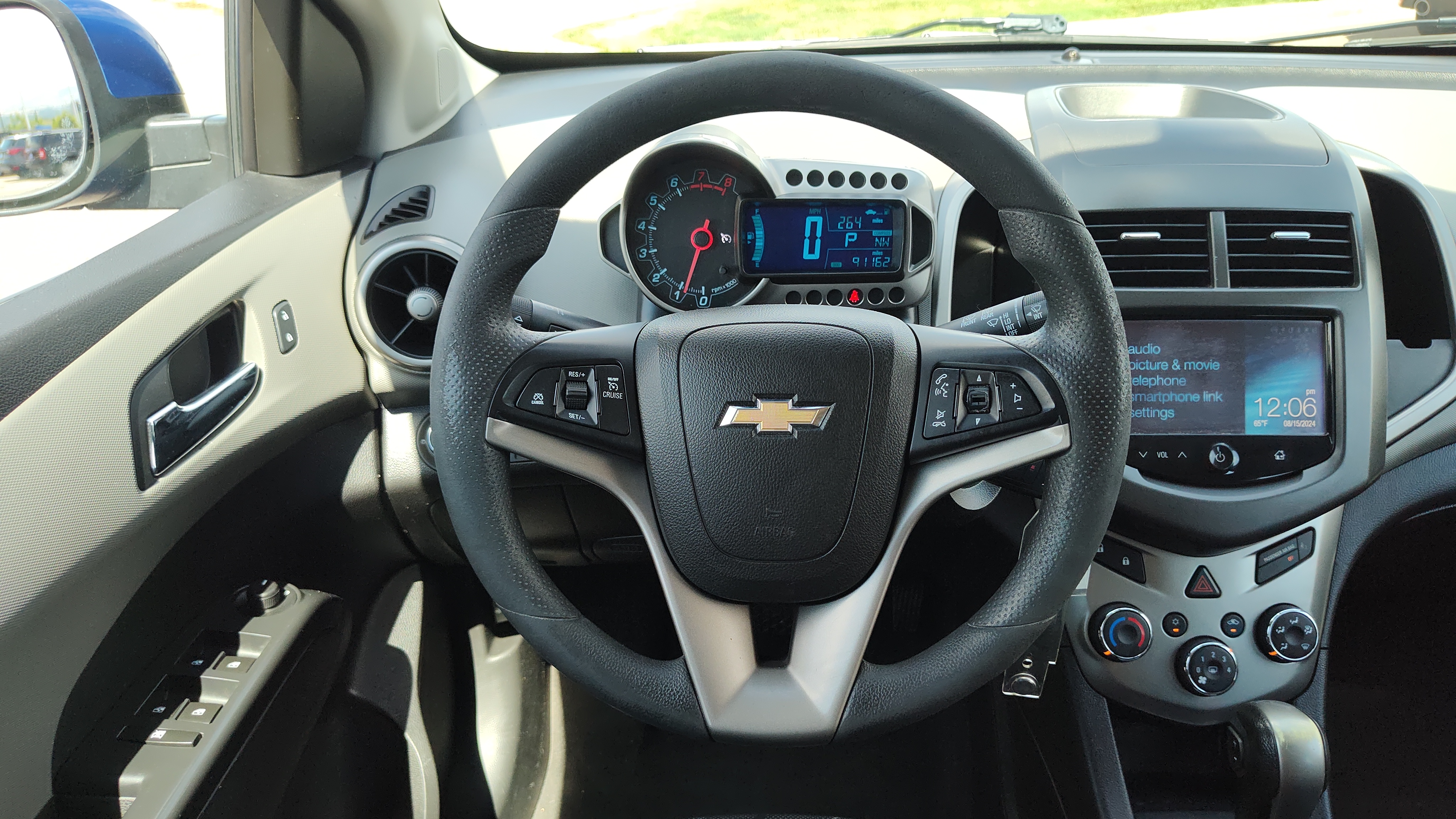 2016 Chevrolet Sonic LT 15