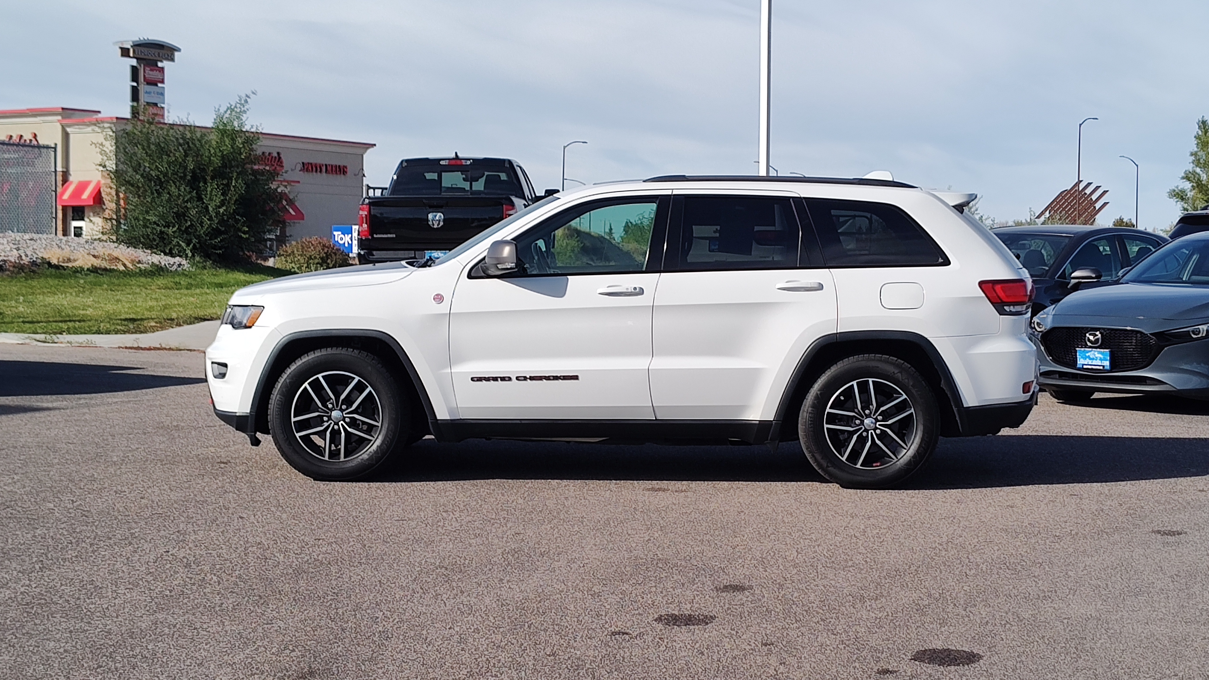 2017 Jeep Grand Cherokee Trailhawk 3