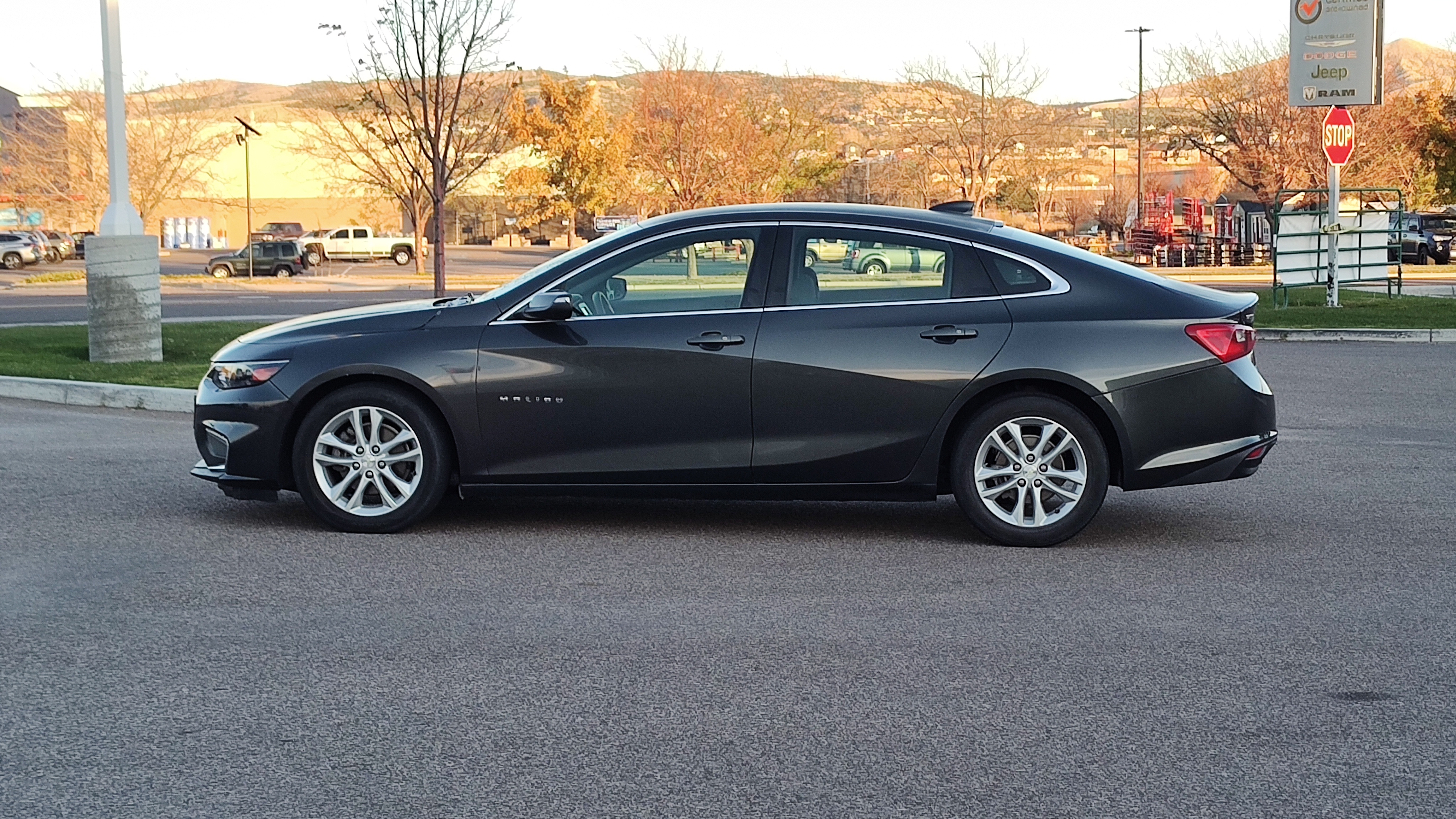 2017 Chevrolet Malibu LT 3