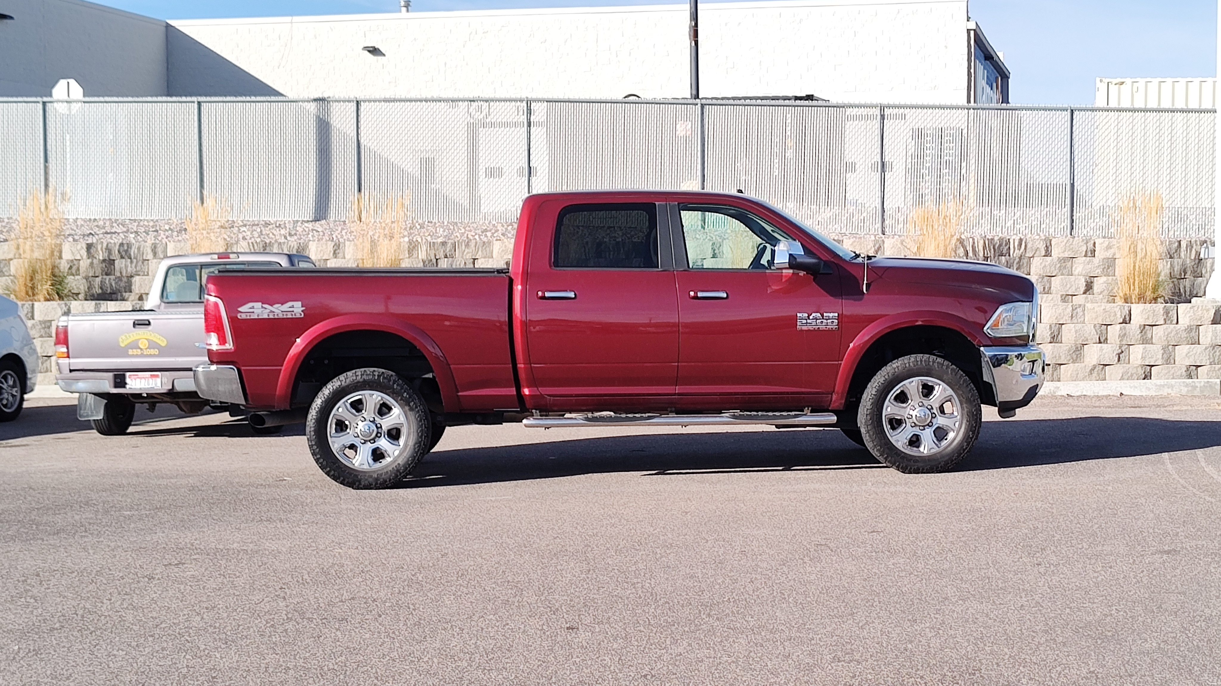 2017 Ram 2500 Laramie 4x4 Crew Cab 64 Box 25