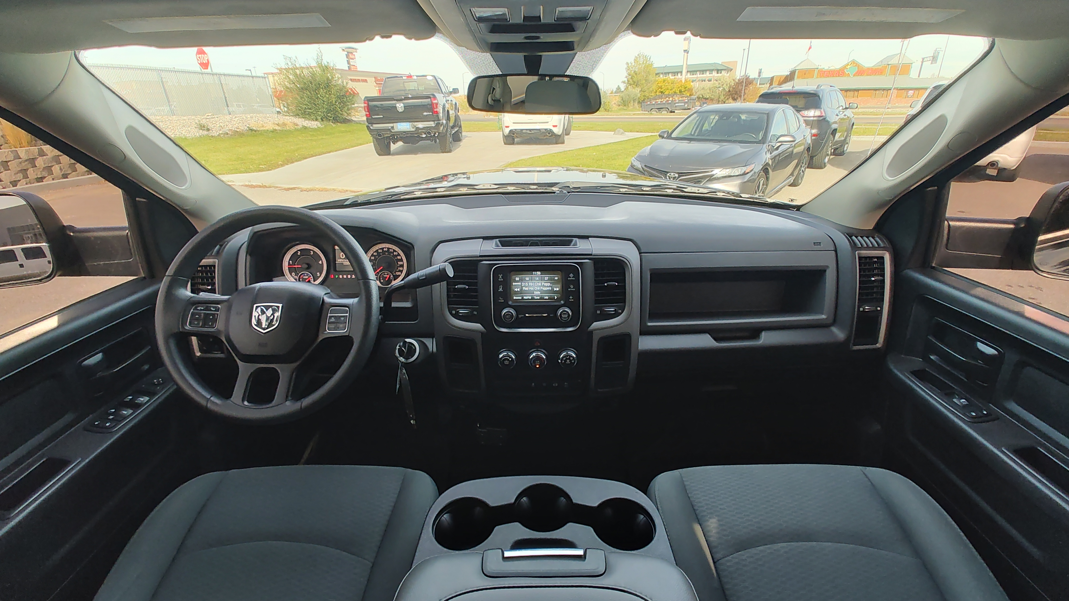 2018 Ram 2500 Tradesman 4x2 Crew Cab 64 Box 10