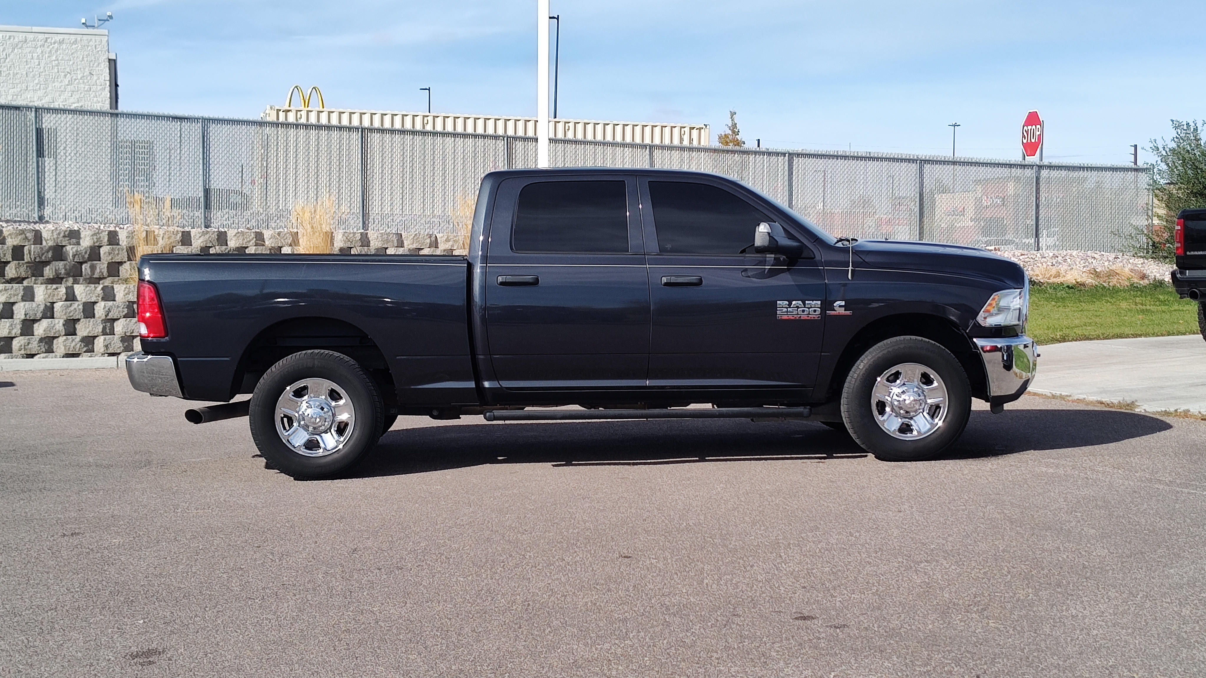 2018 Ram 2500 Tradesman 4x2 Crew Cab 64 Box 23