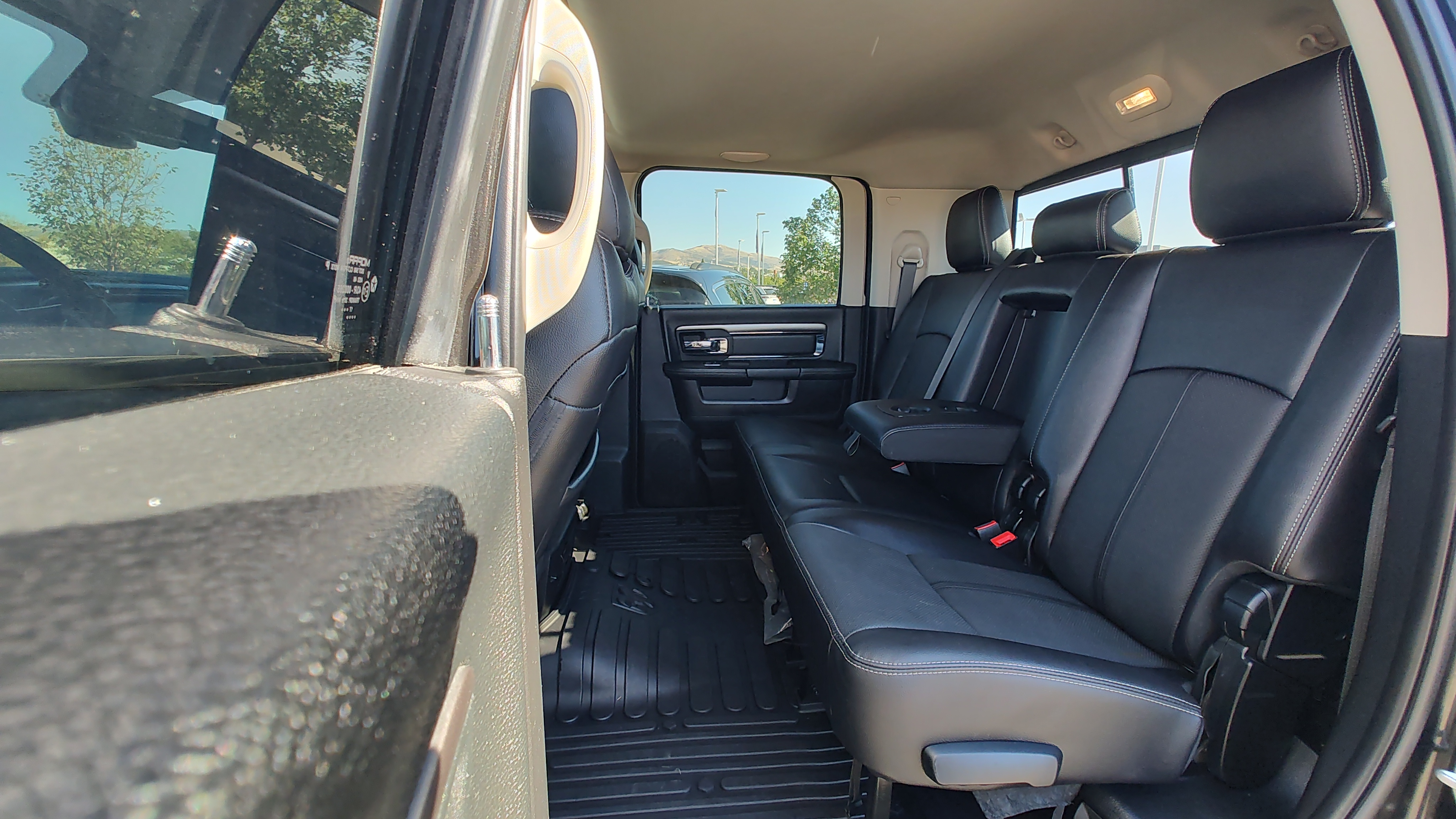 2018 Ram 3500 Laramie 4x4 Mega Cab 64 Box 13