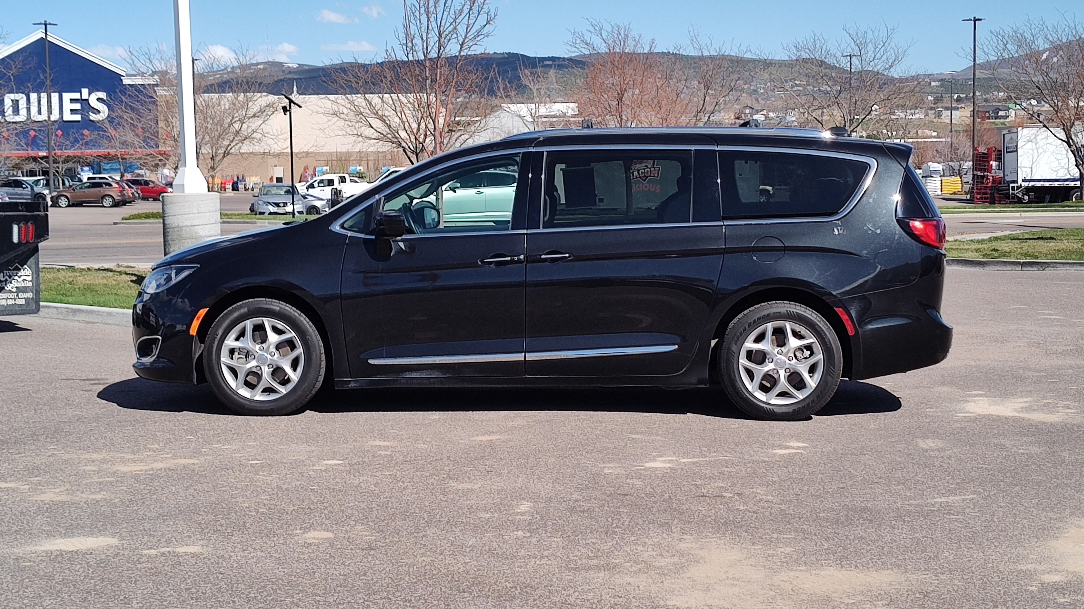 2018 Chrysler Pacifica Touring-L Plus 3