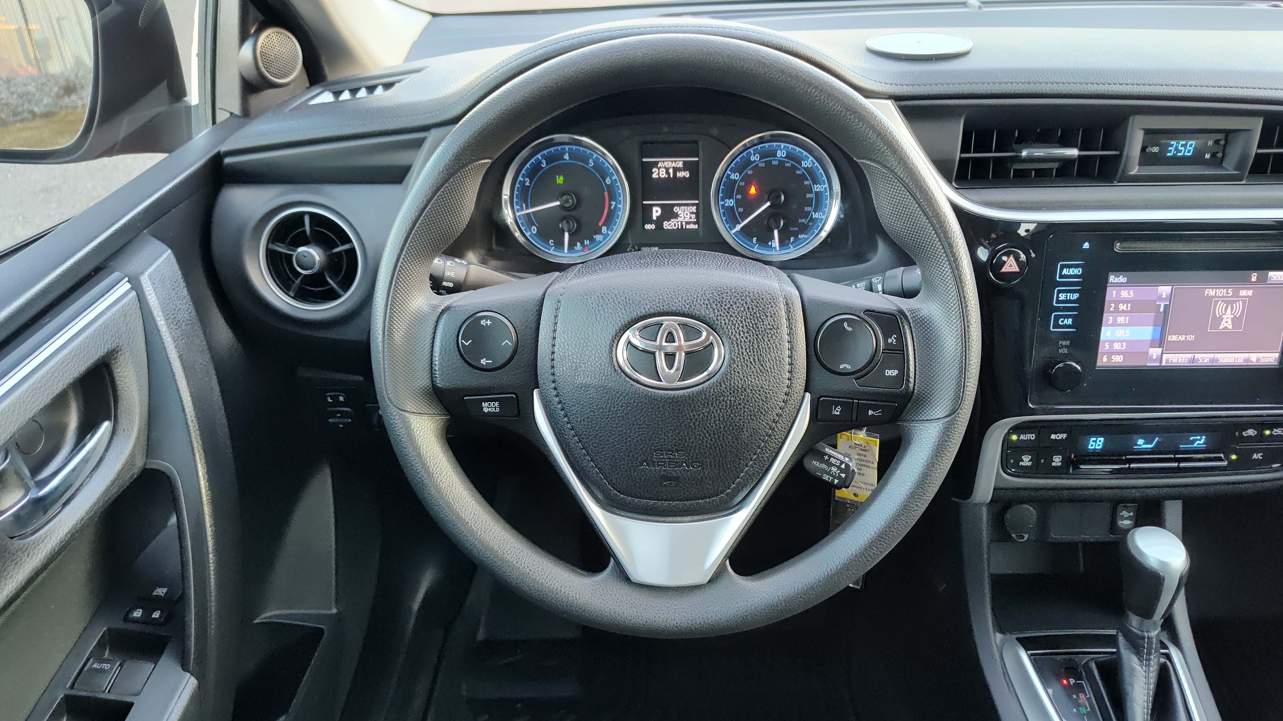 2019 Toyota Corolla L 15