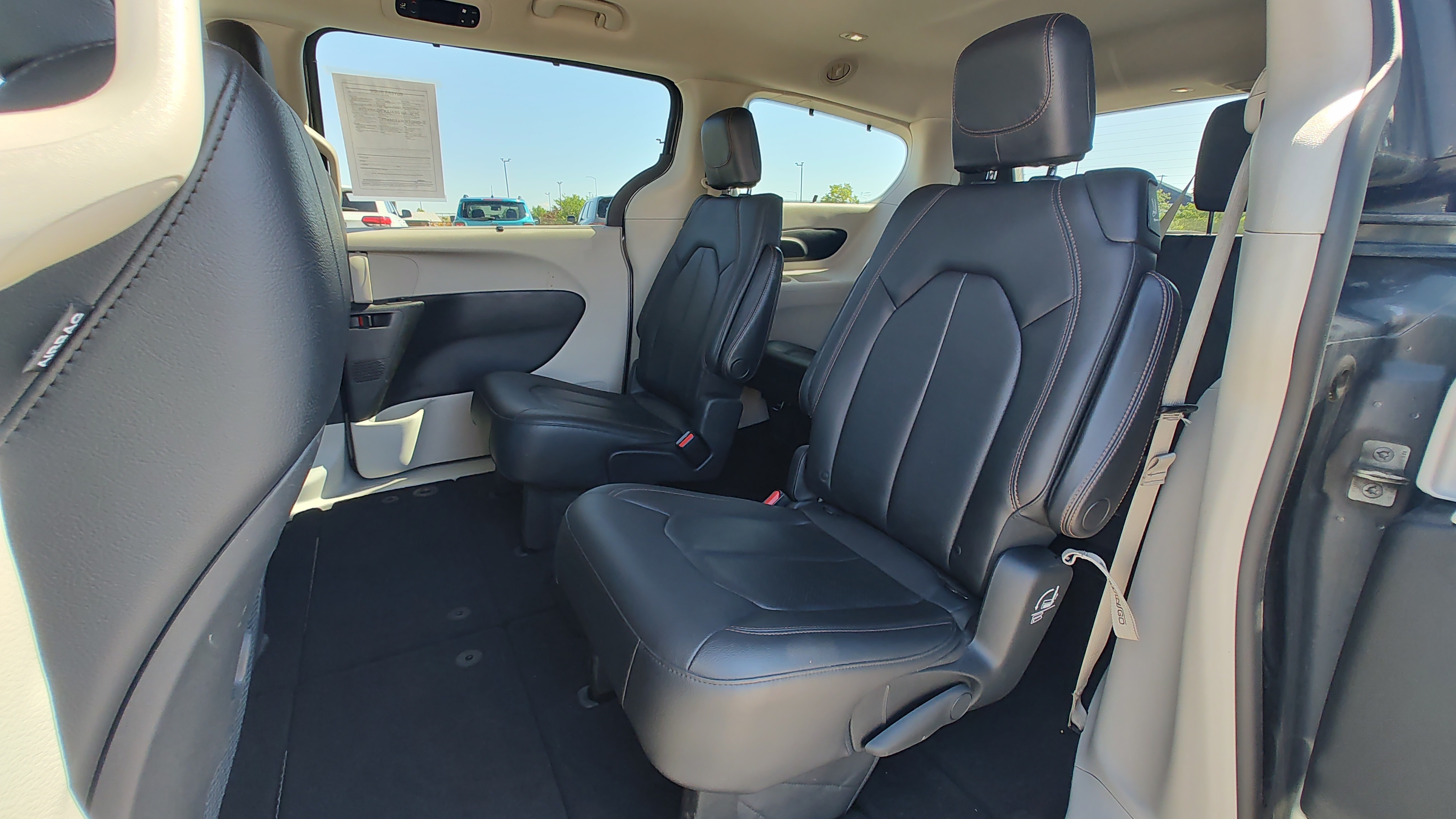 2019 Chrysler Pacifica Touring L 13