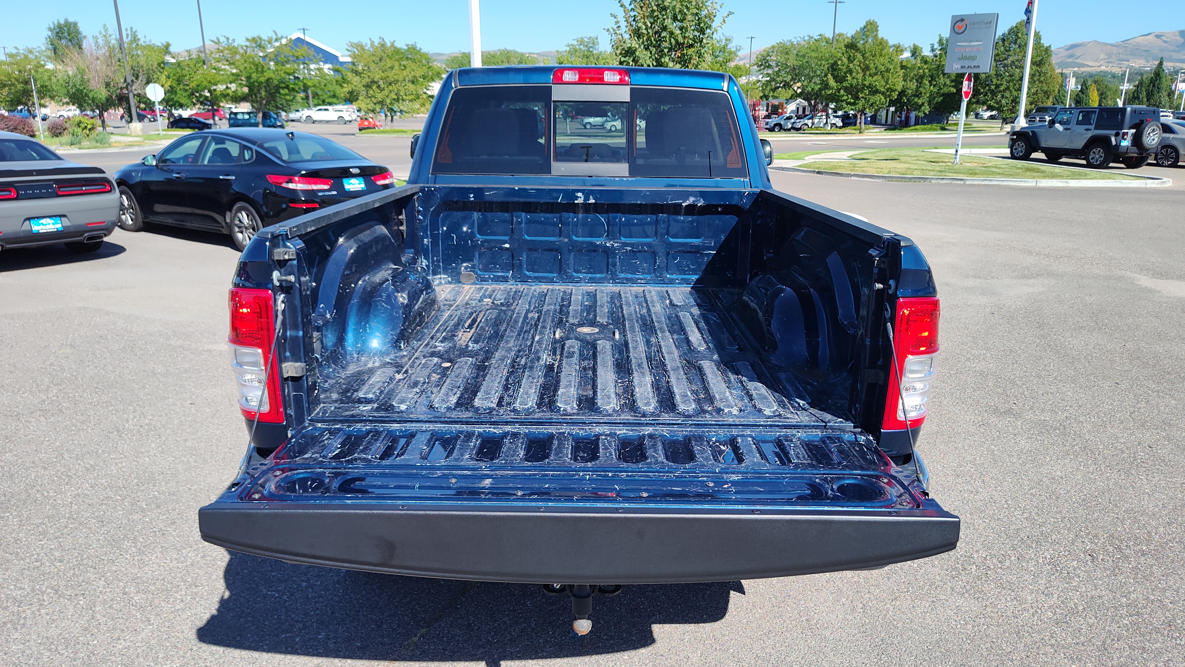 2020 Ram 2500 Tradesman 4x4 Crew Cab 64 Box 19