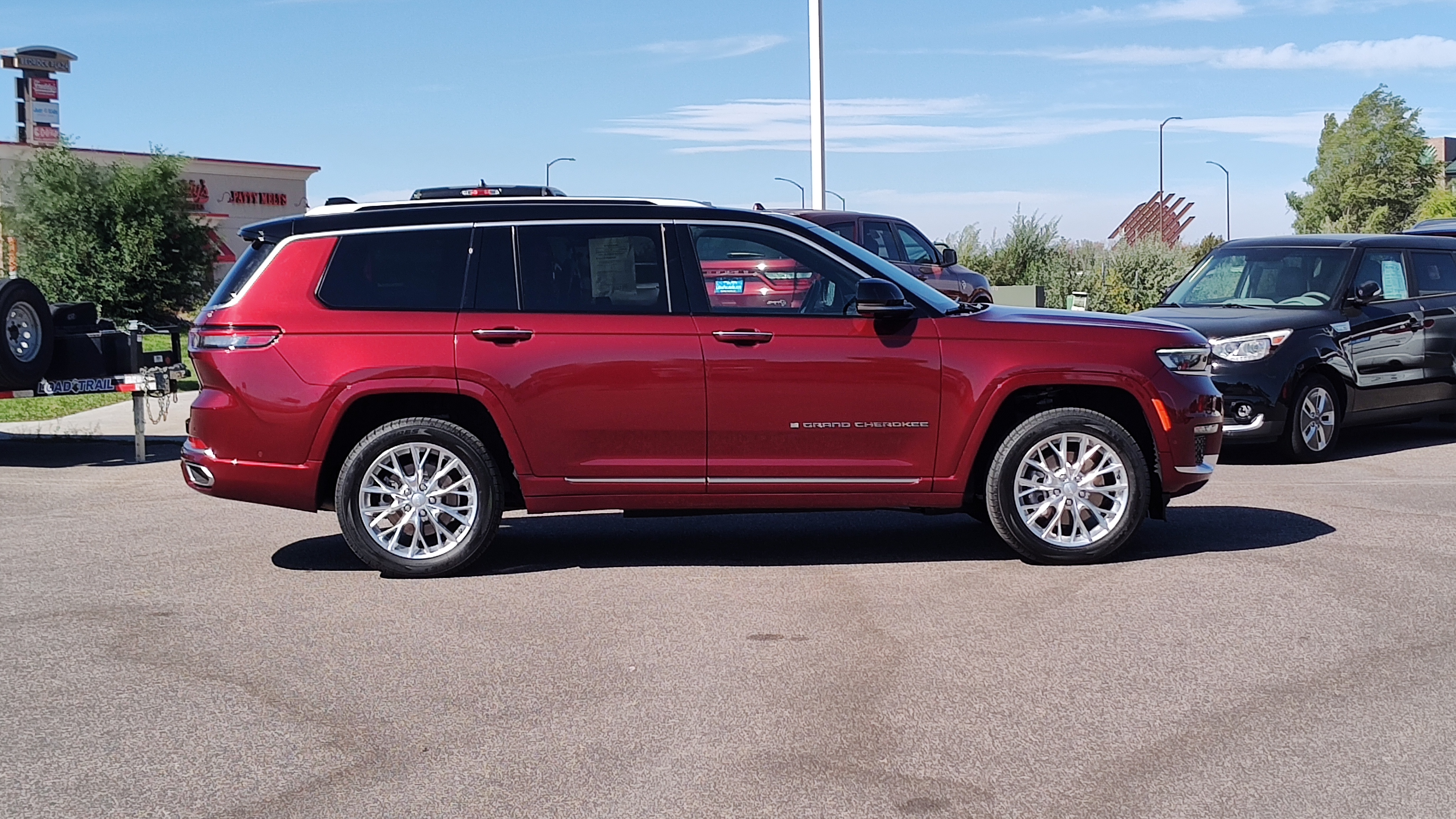 2021 Jeep Grand Cherokee L Summit 28