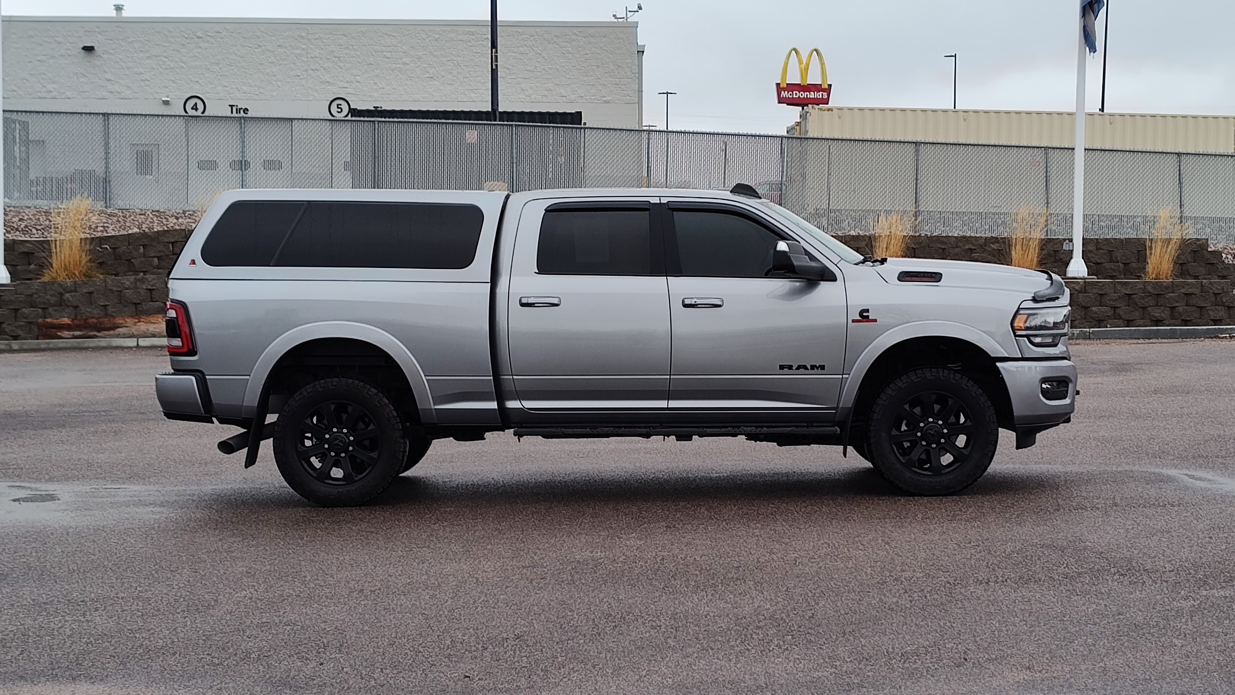 2021 Ram 2500 Laramie 4x4 Crew Cab 64 Box 26