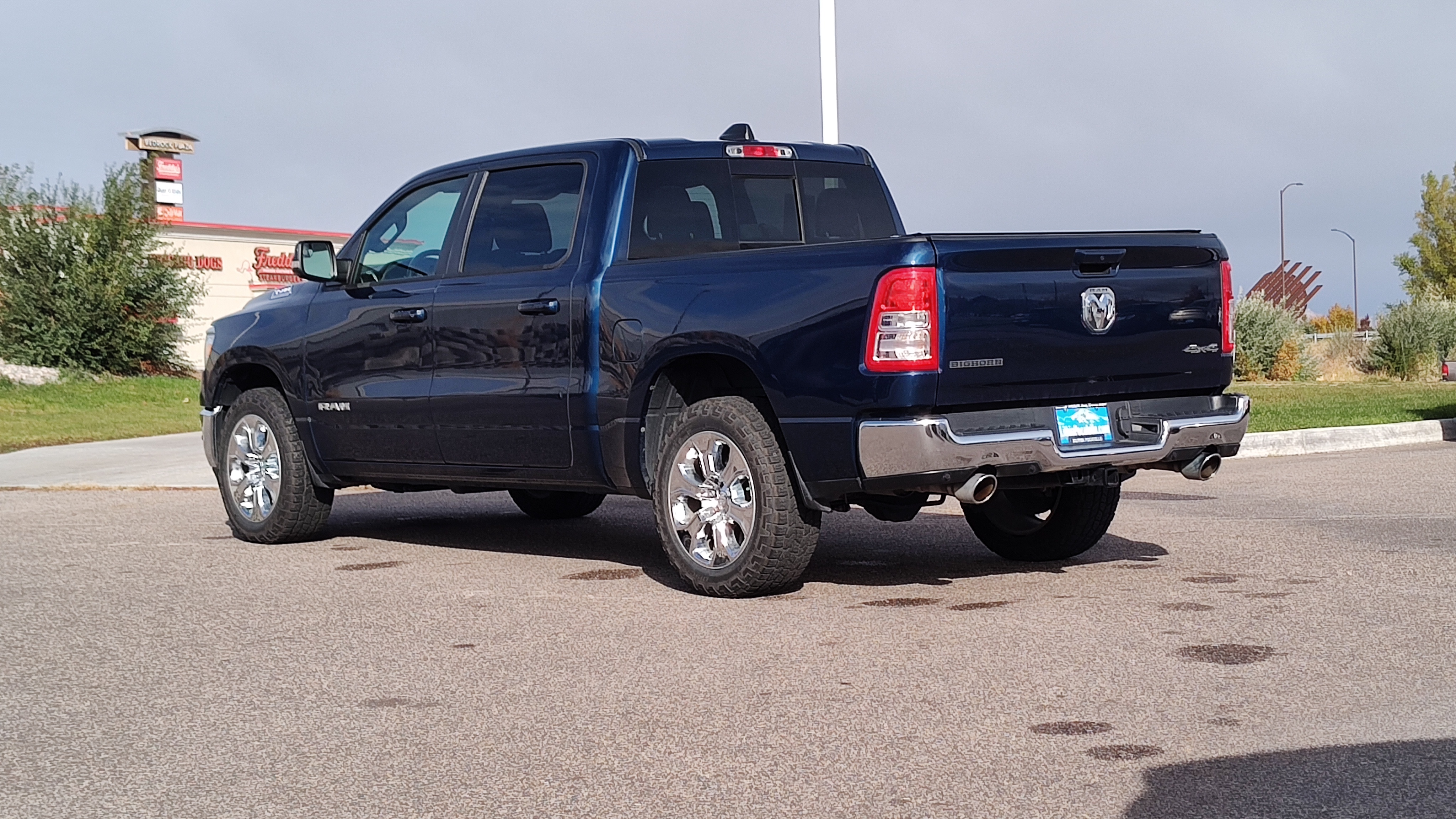 2021 Ram 1500 Big Horn 4x4 Crew Cab 57 Box 4