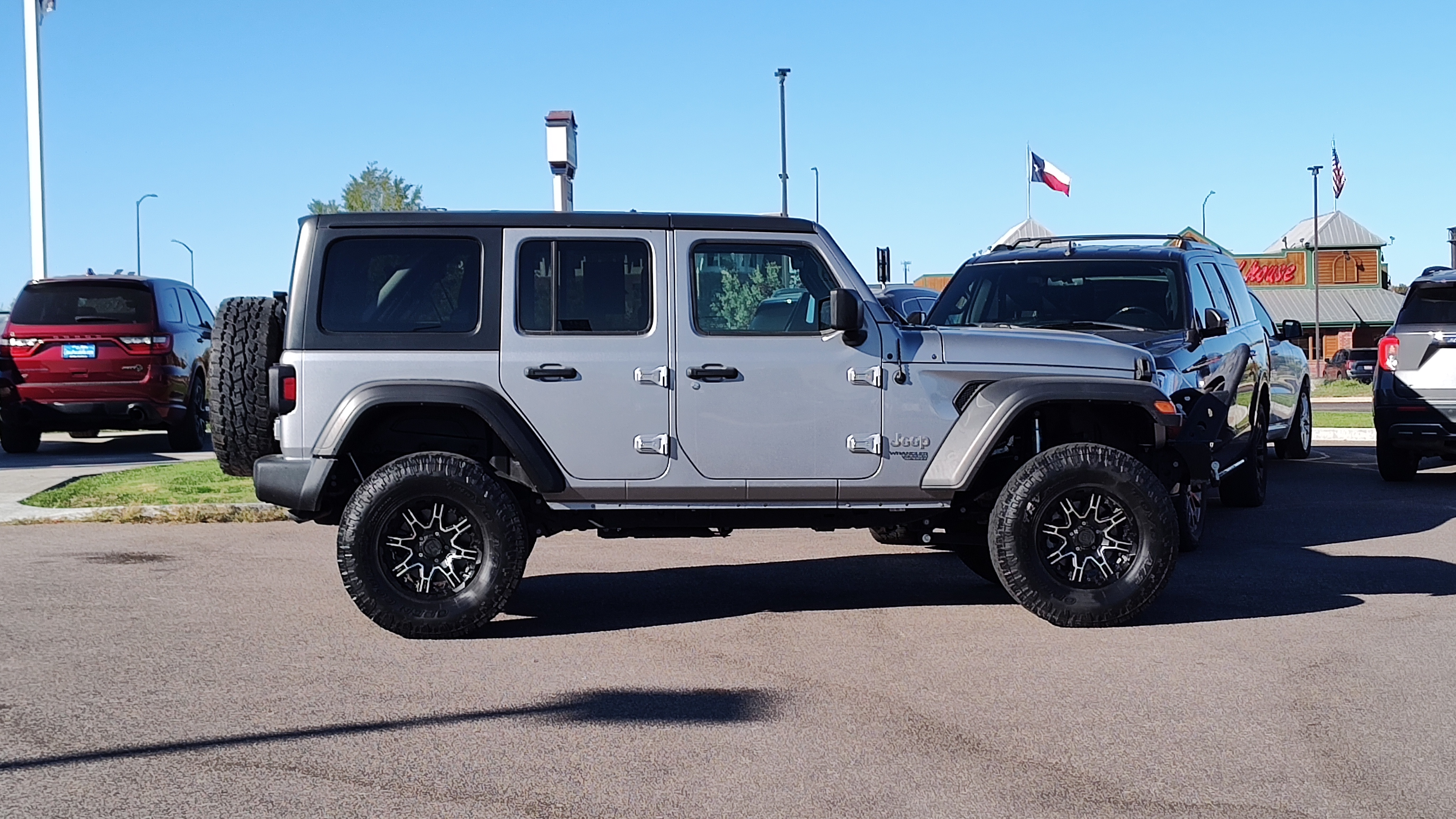 2021 Jeep Wrangler Unlimited Sport S 24