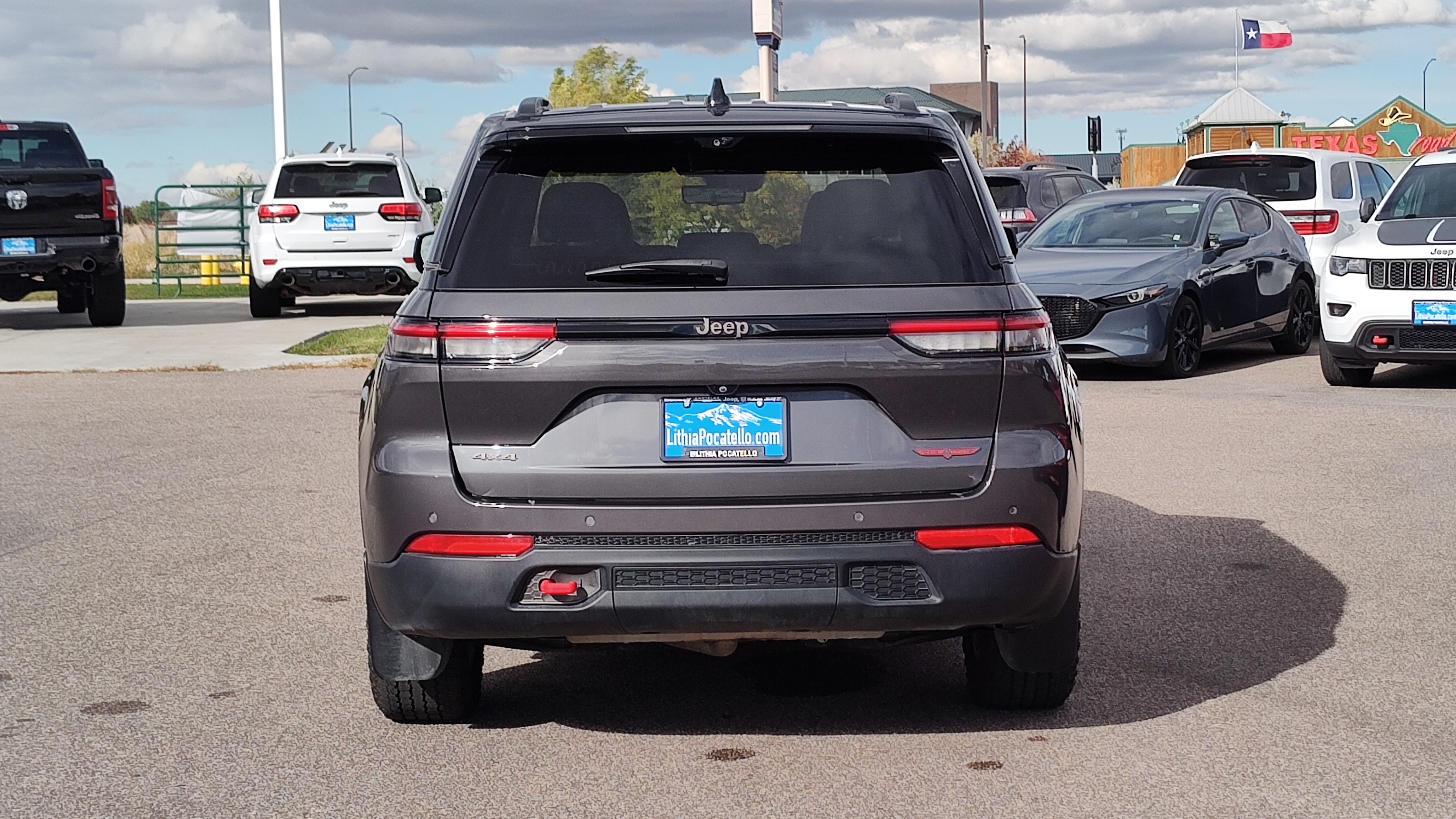 2022 Jeep Grand Cherokee Trailhawk 5