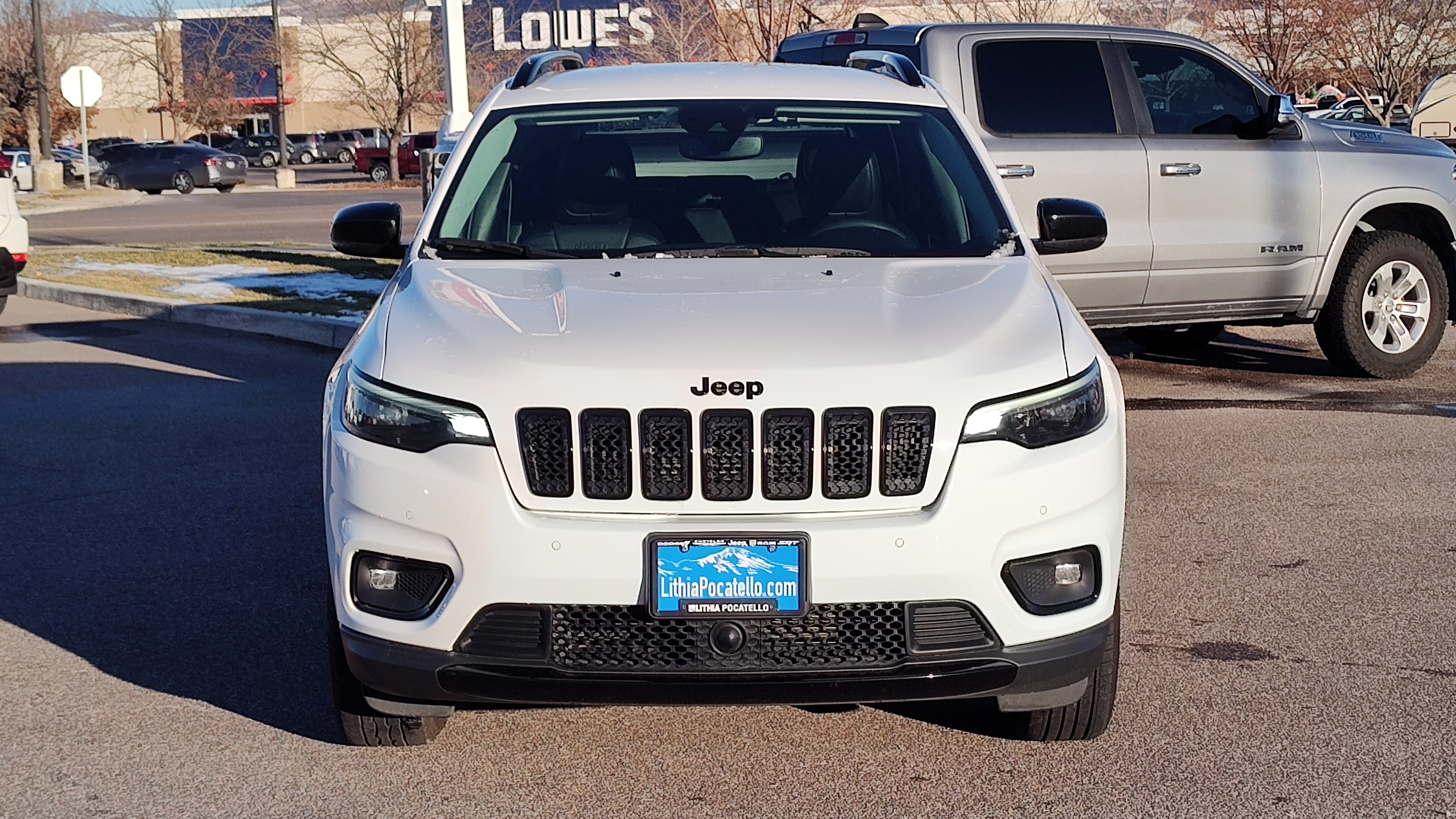 2023 Jeep Cherokee Altitude Lux 6