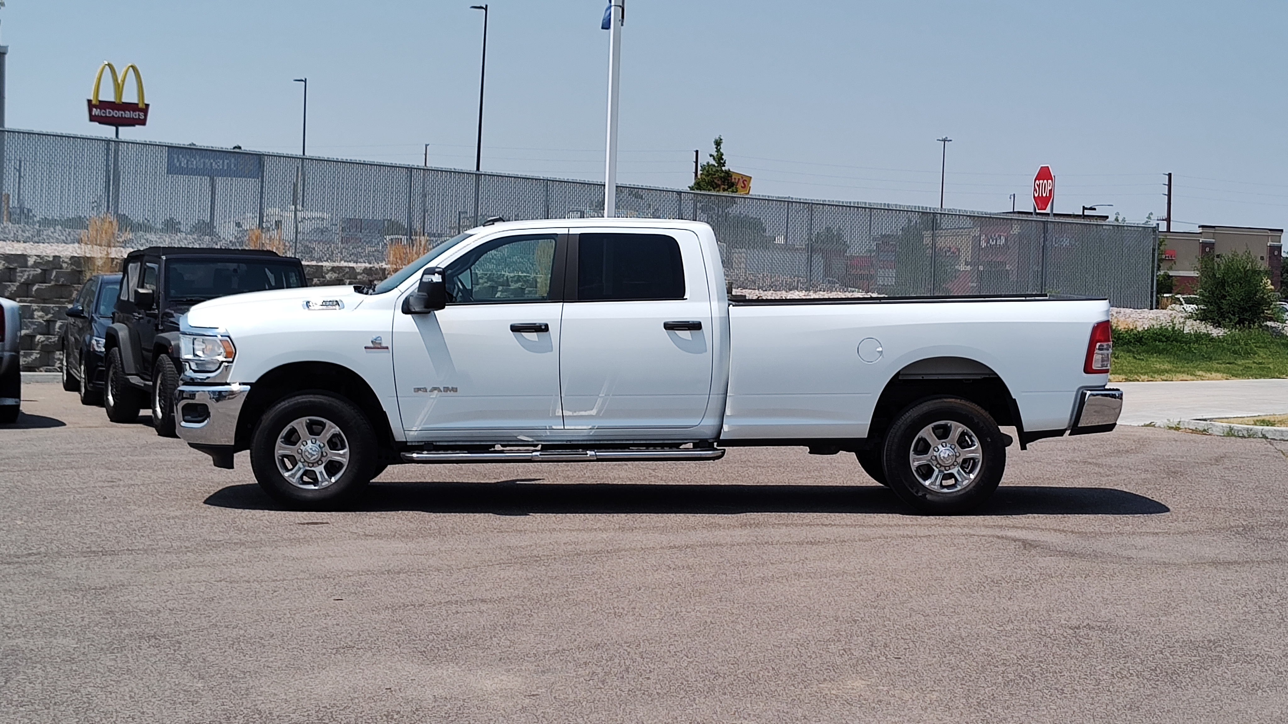 2023 Ram 2500 Big Horn 4x4 Crew Cab 8 Box 3