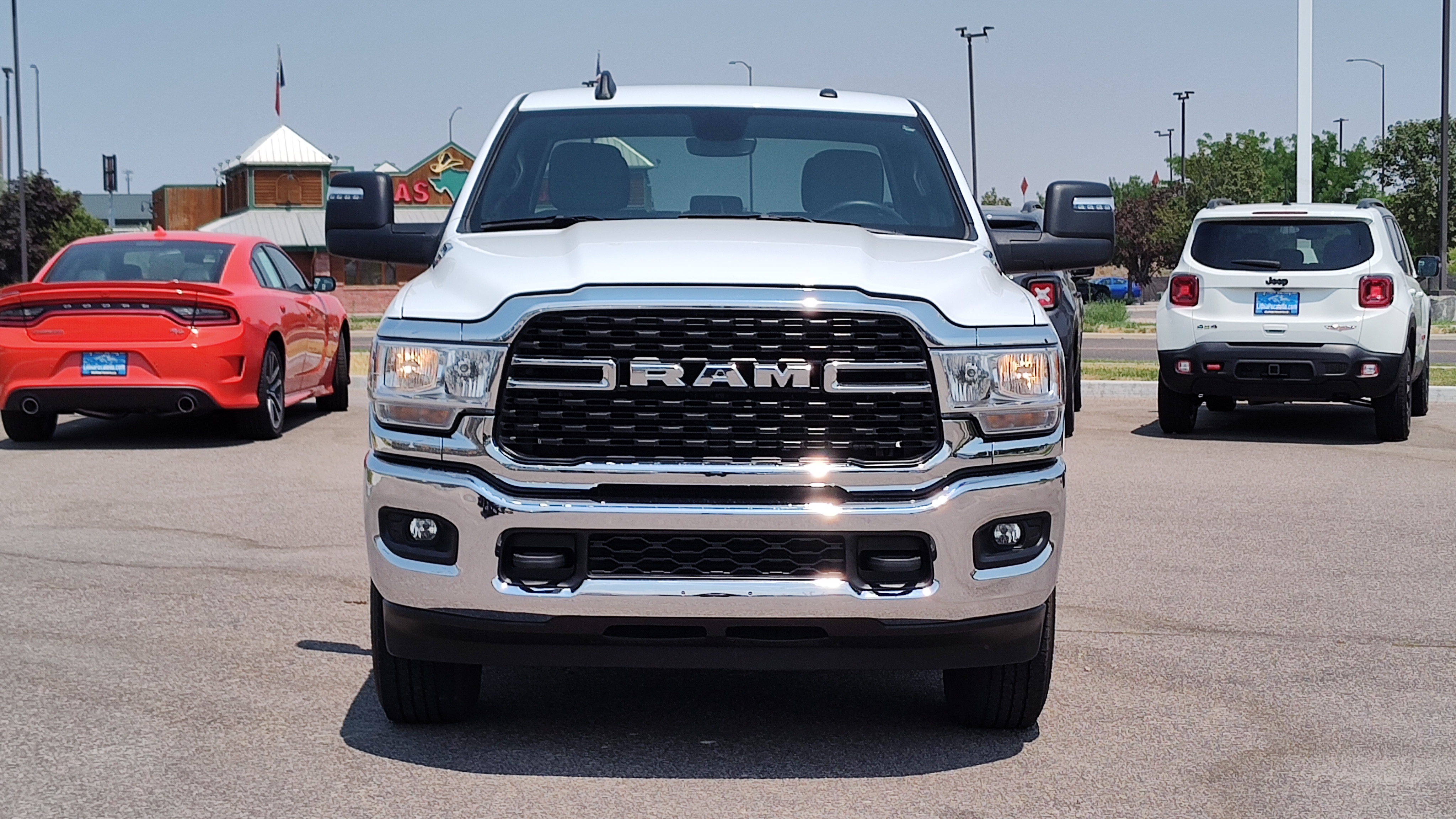 2023 Ram 2500 Big Horn 4x4 Crew Cab 8 Box 6