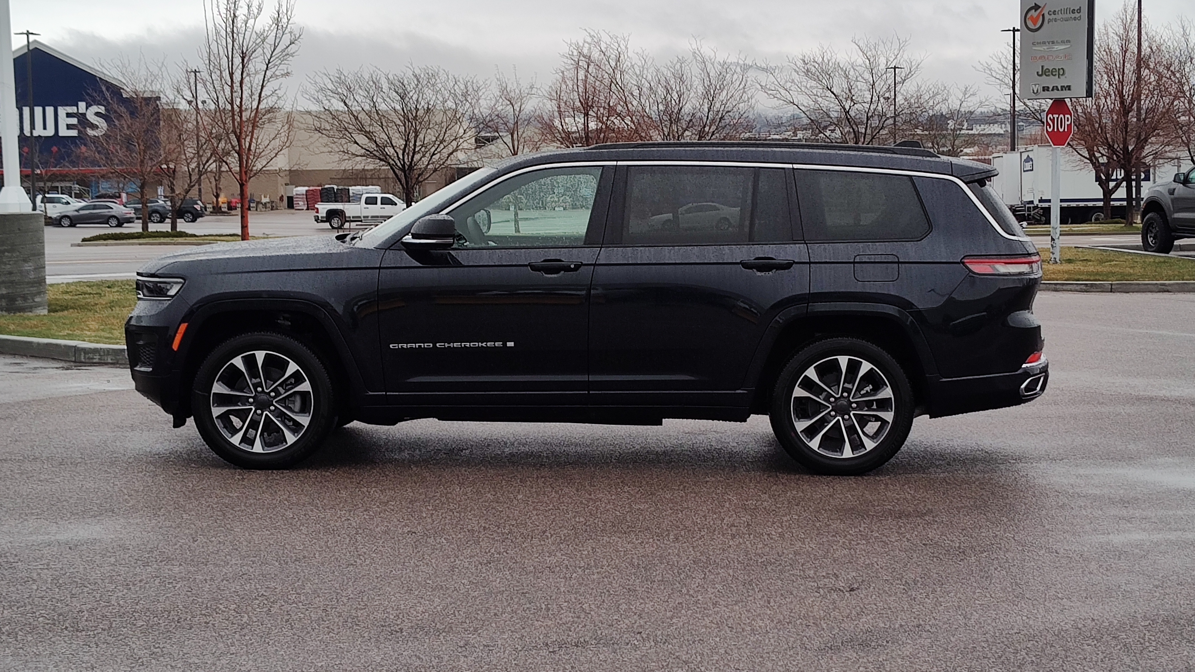 2024 Jeep Grand Cherokee L Overland 3