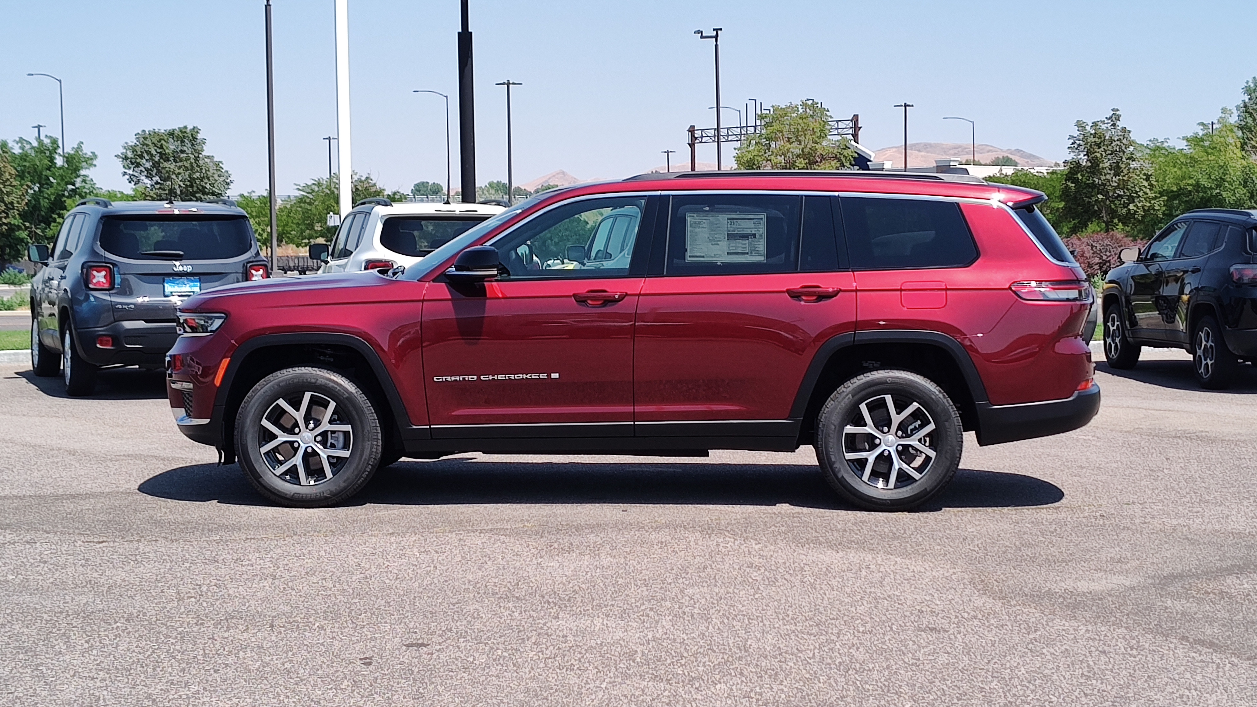 2024 Jeep Grand Cherokee L Limited 3