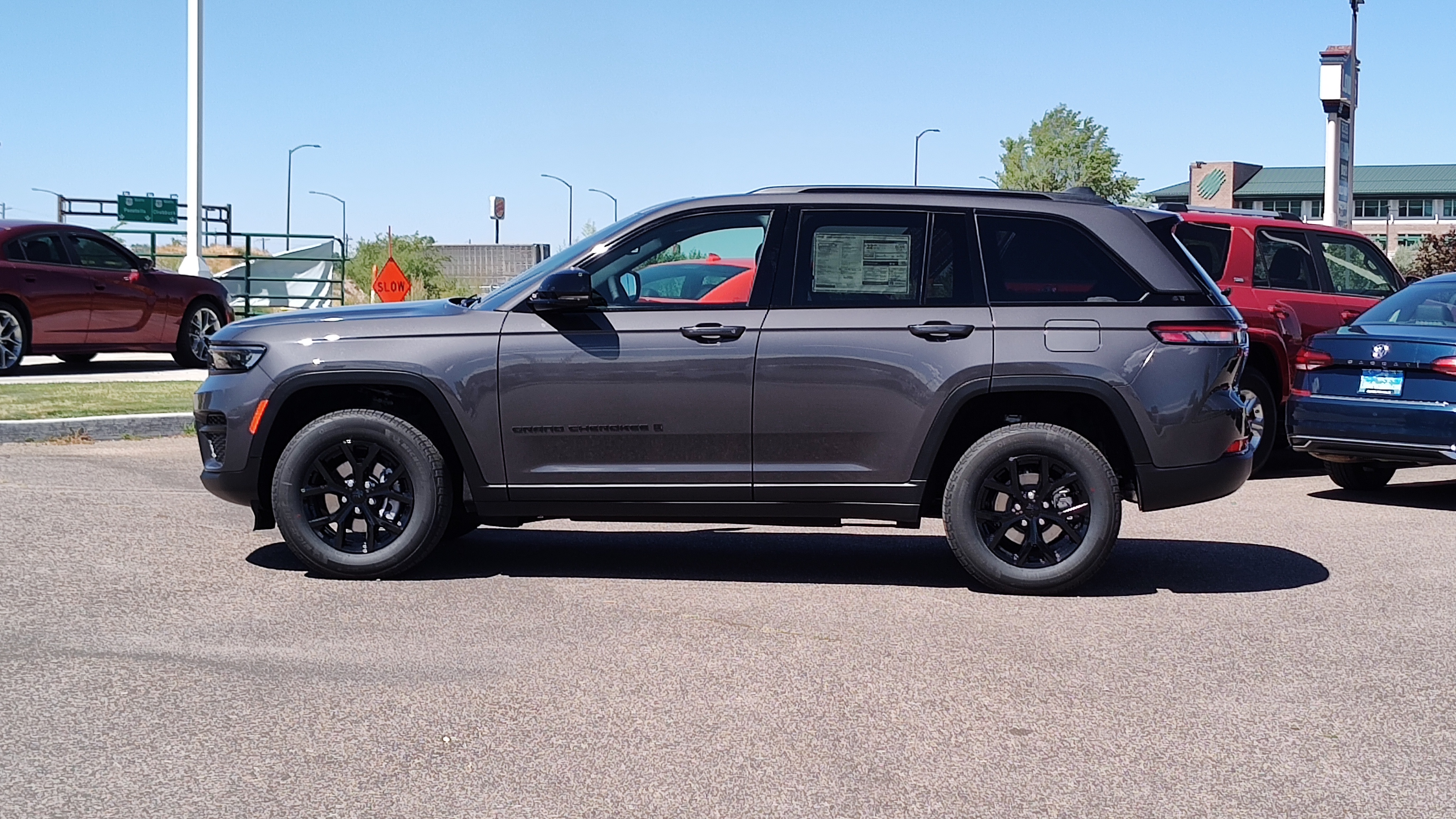 2024 Jeep Grand Cherokee Altitude X 3