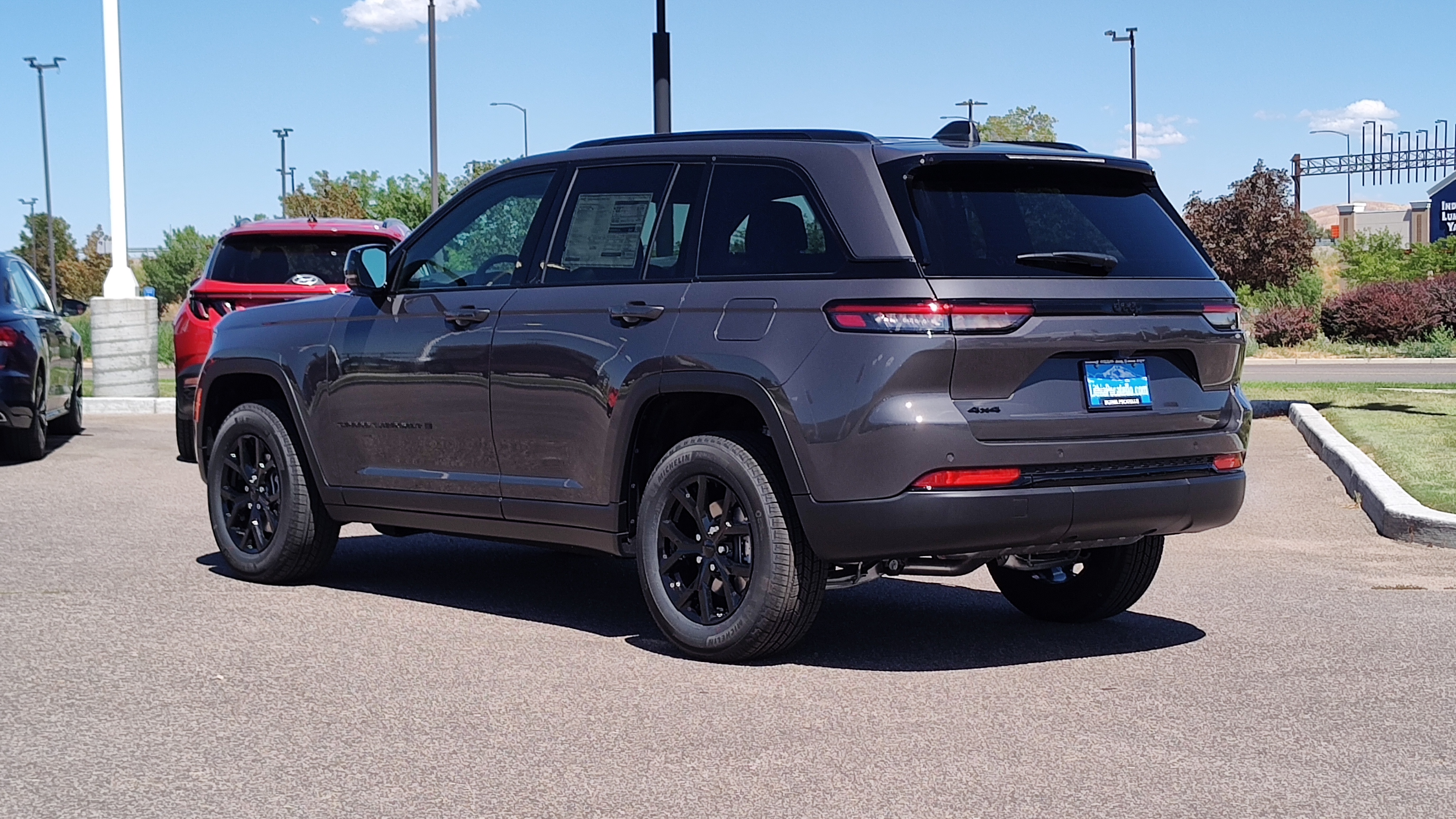 2024 Jeep Grand Cherokee Altitude X 4