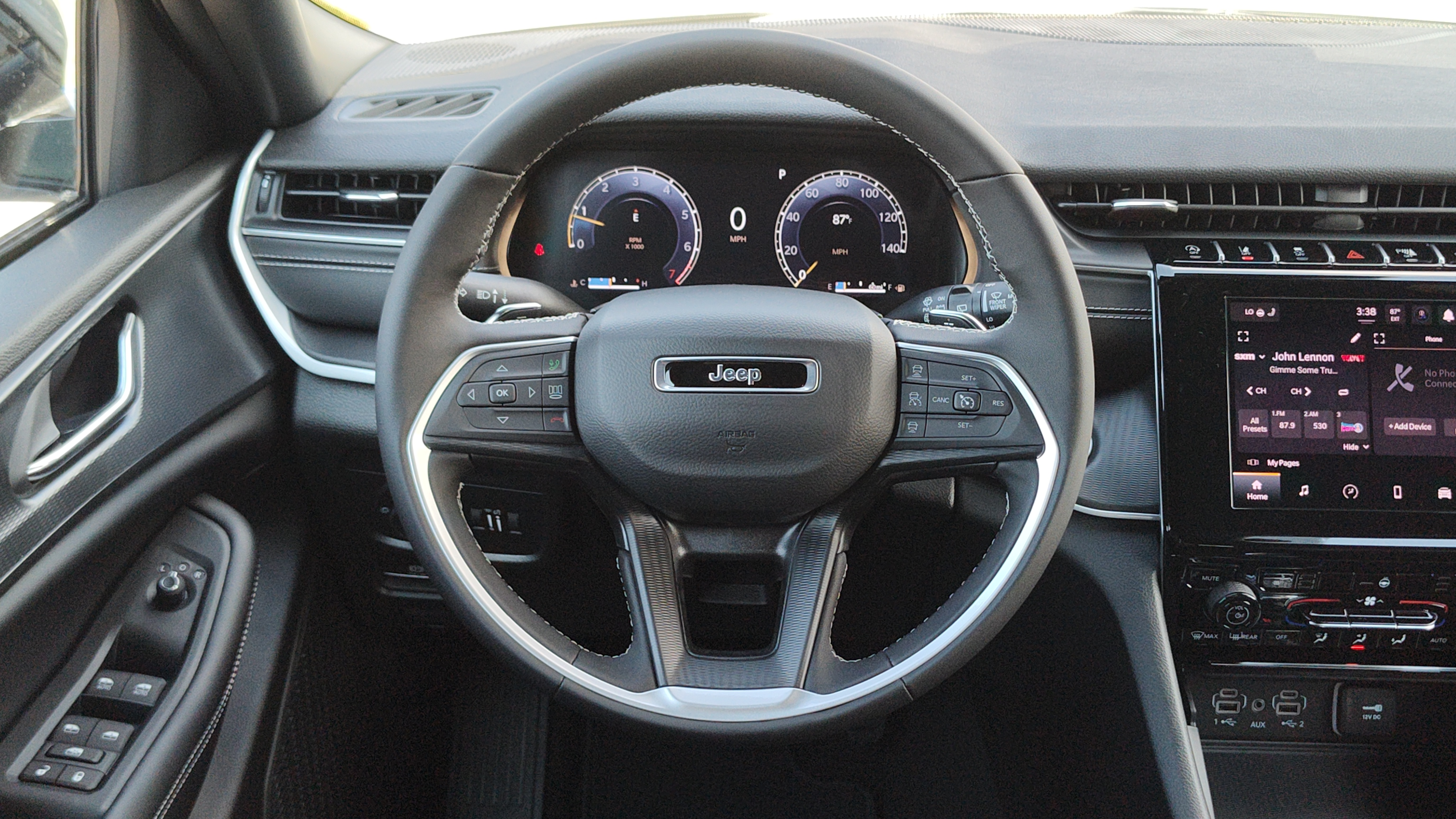 2024 Jeep Grand Cherokee Altitude X 15