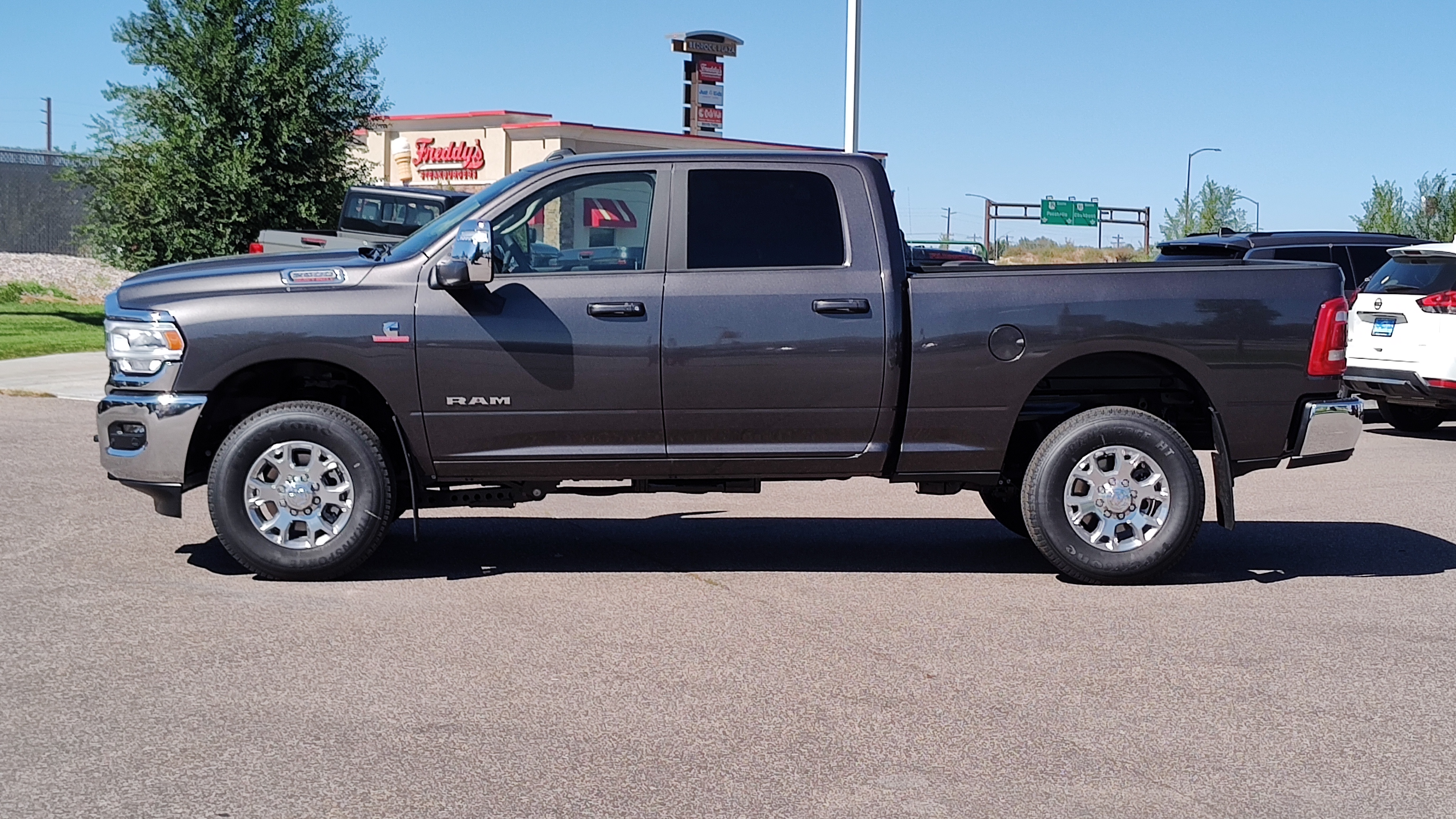 2024 Ram 2500 Laramie 4x4 Crew Cab 64 Box 3