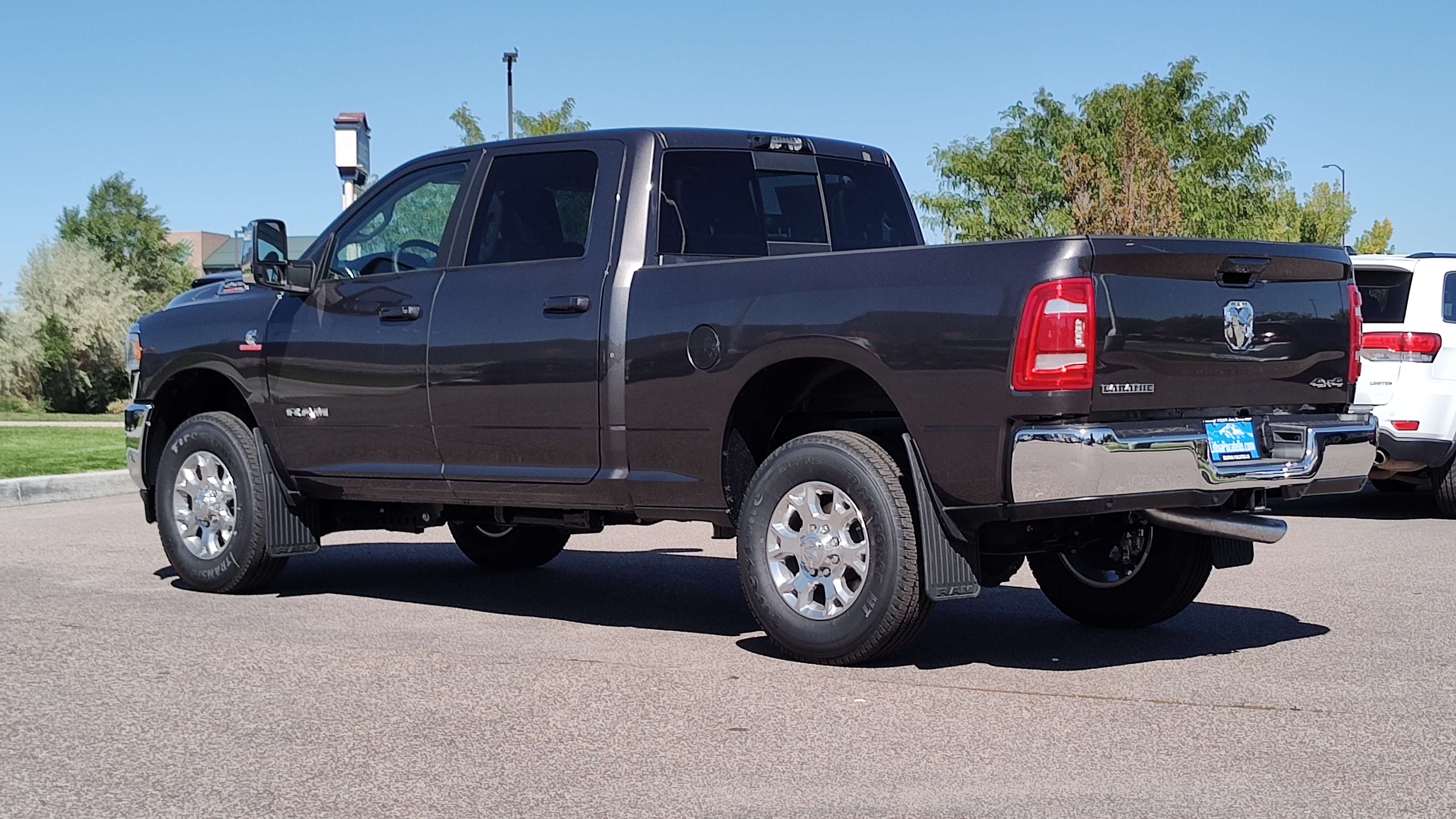 2024 Ram 2500 Laramie 4x4 Crew Cab 64 Box 4