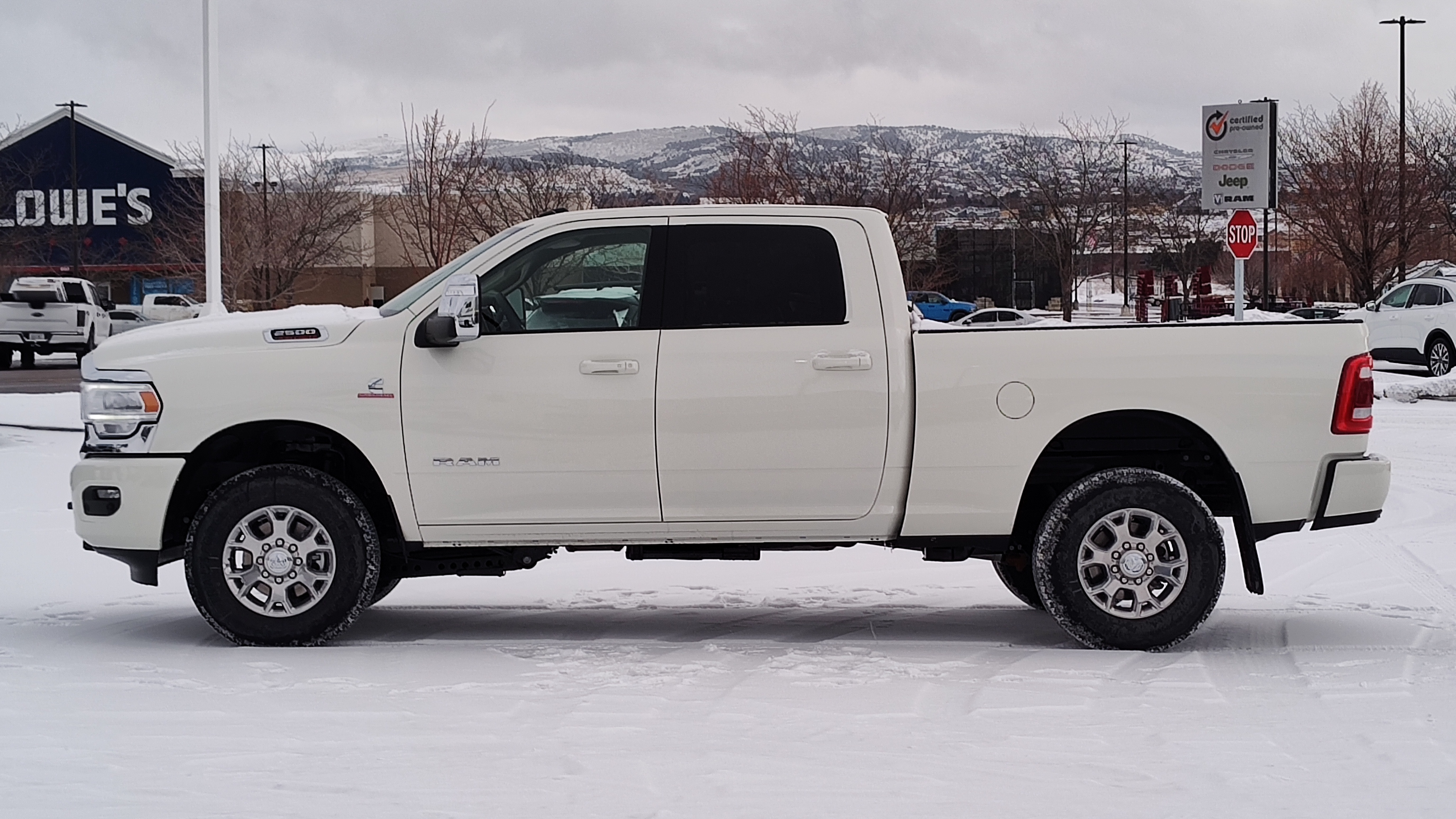 2024 Ram 2500 Laramie 4x4 Crew Cab 64 Box 3