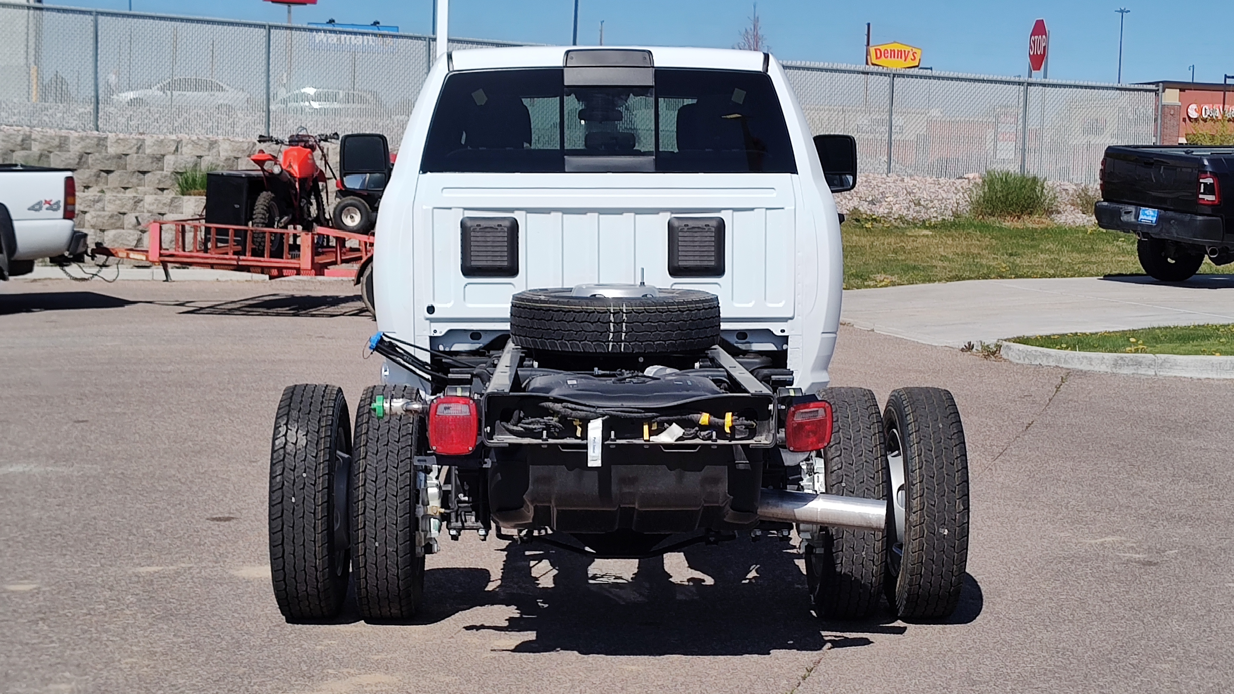 2024 Ram 4500 Chassis Cab SLT 4x4 Crew Cab 60 CA 173.4 WB 5