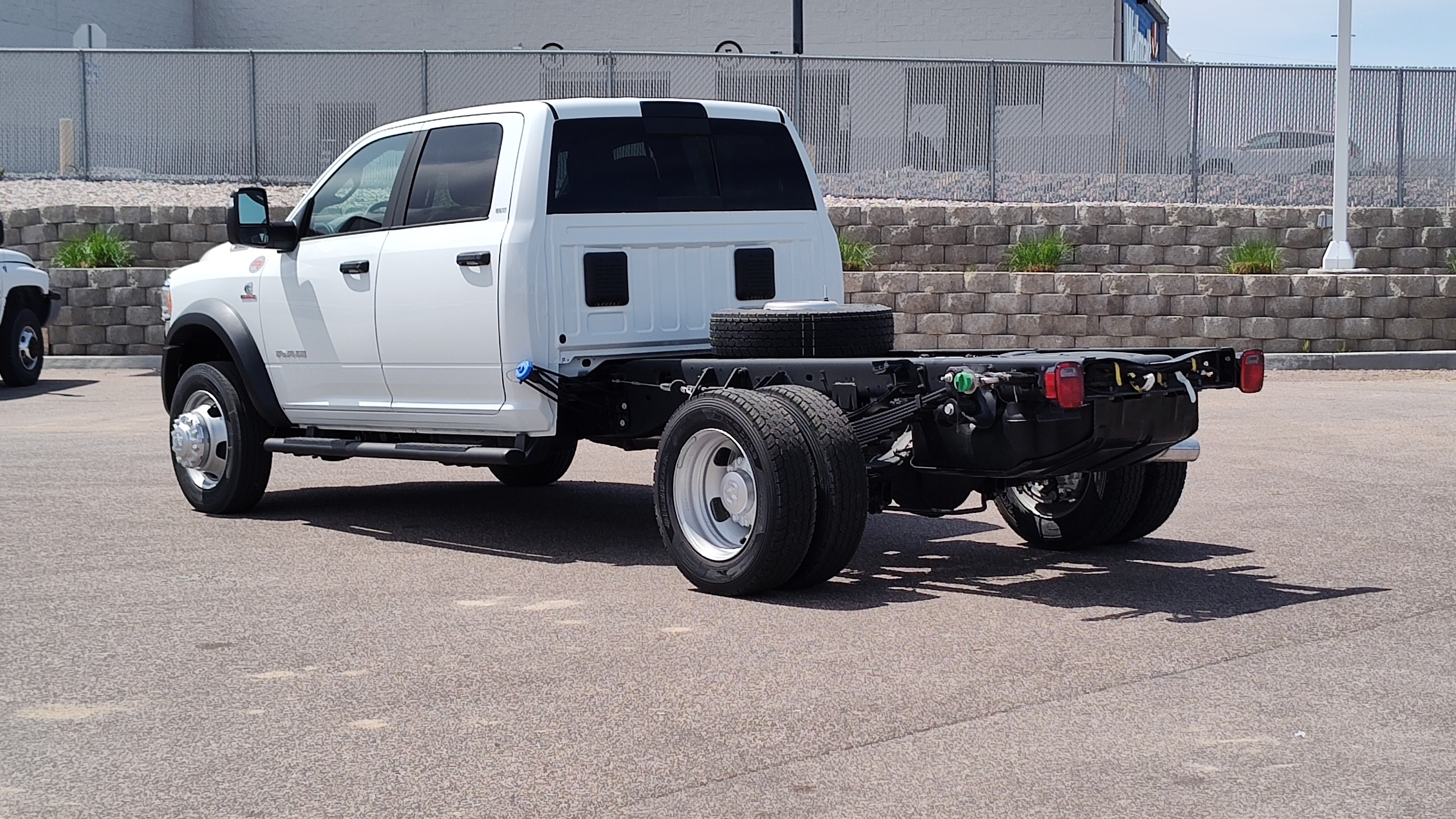 2024 Ram 4500 Chassis Cab SLT 4x4 Crew Cab 60 CA 173.4 WB 4