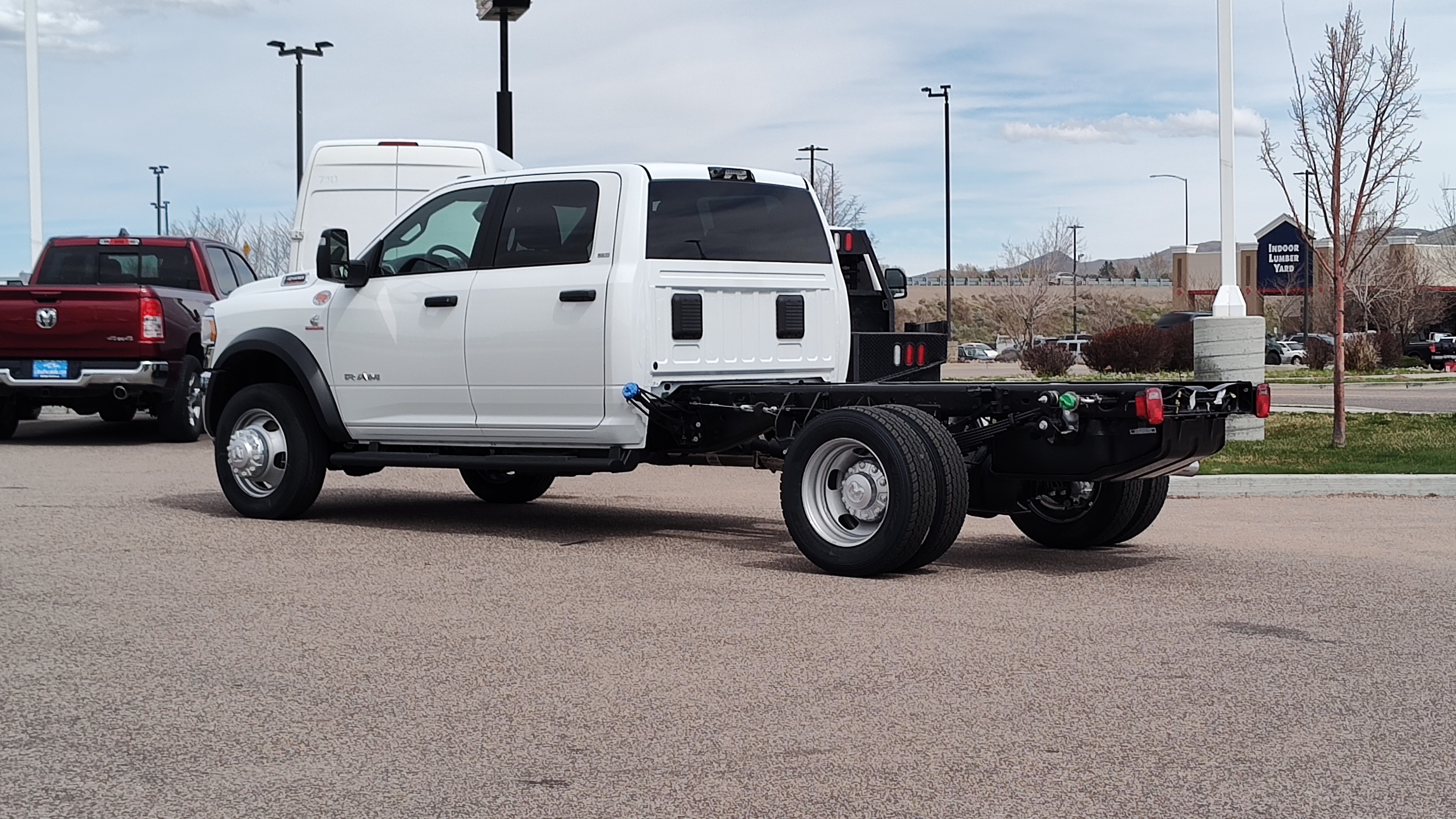 2024 Ram 4500 Chassis Cab SLT 4x4 Crew Cab 60 CA 173.4 WB 4