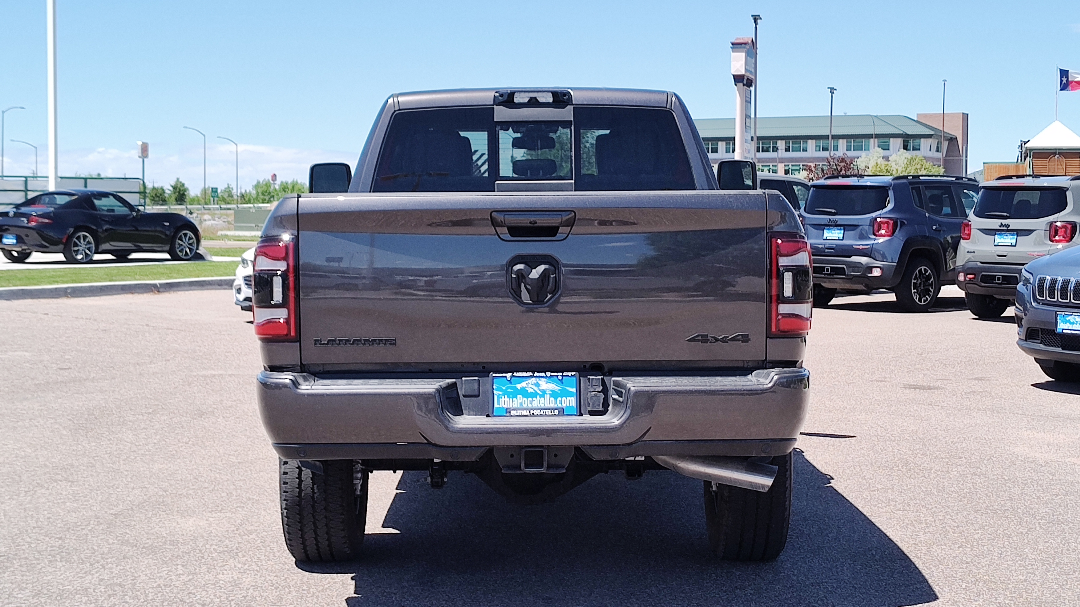 2024 Ram 3500 Laramie 4x4 Crew Cab 8 Box 5