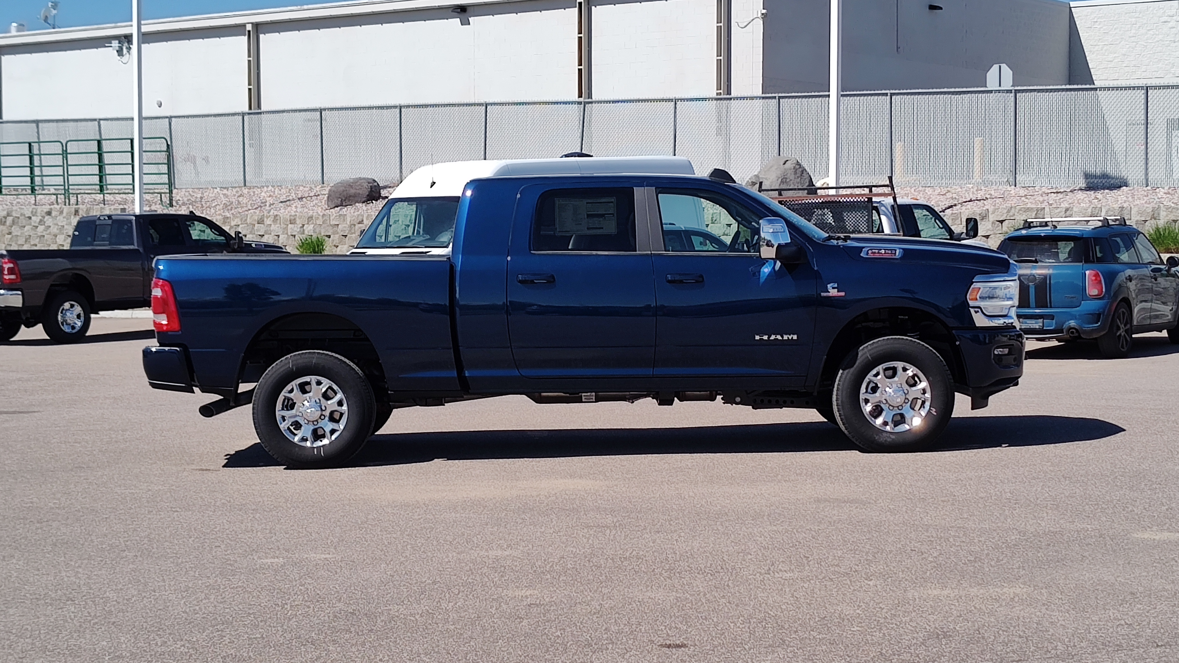 2024 Ram 2500 Laramie 4x4 Mega Cab 64 Box 27