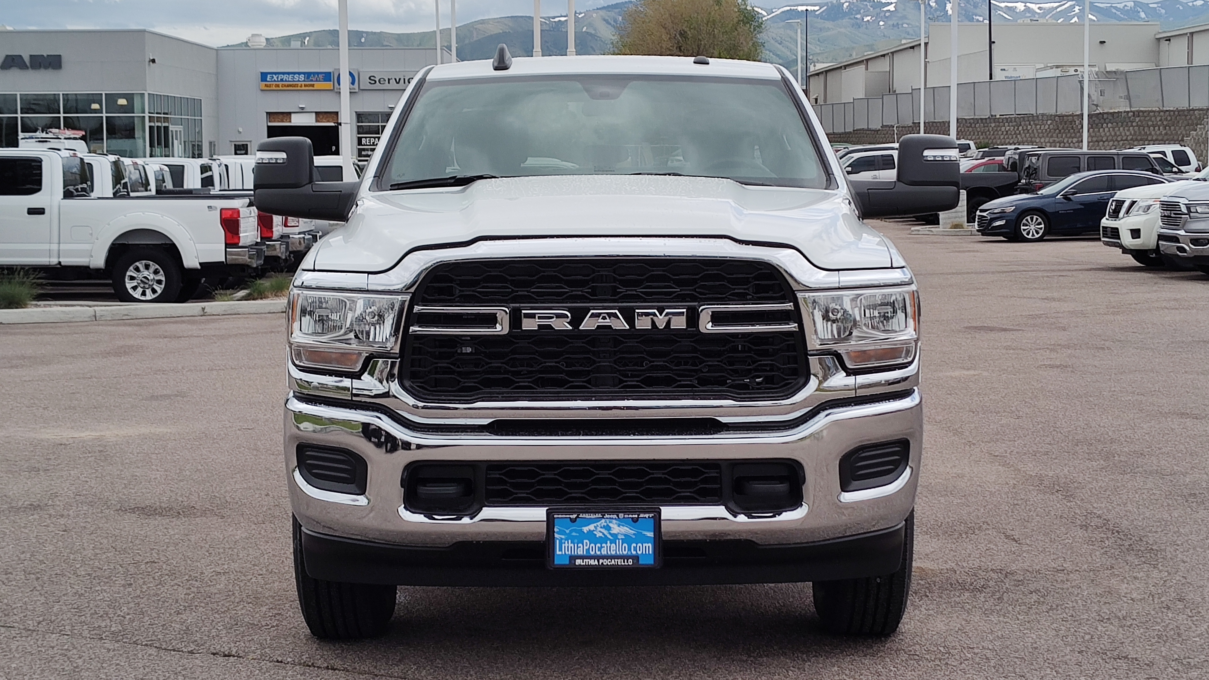 2024 Ram 2500 Tradesman 4x4 Crew Cab 8 Box 6