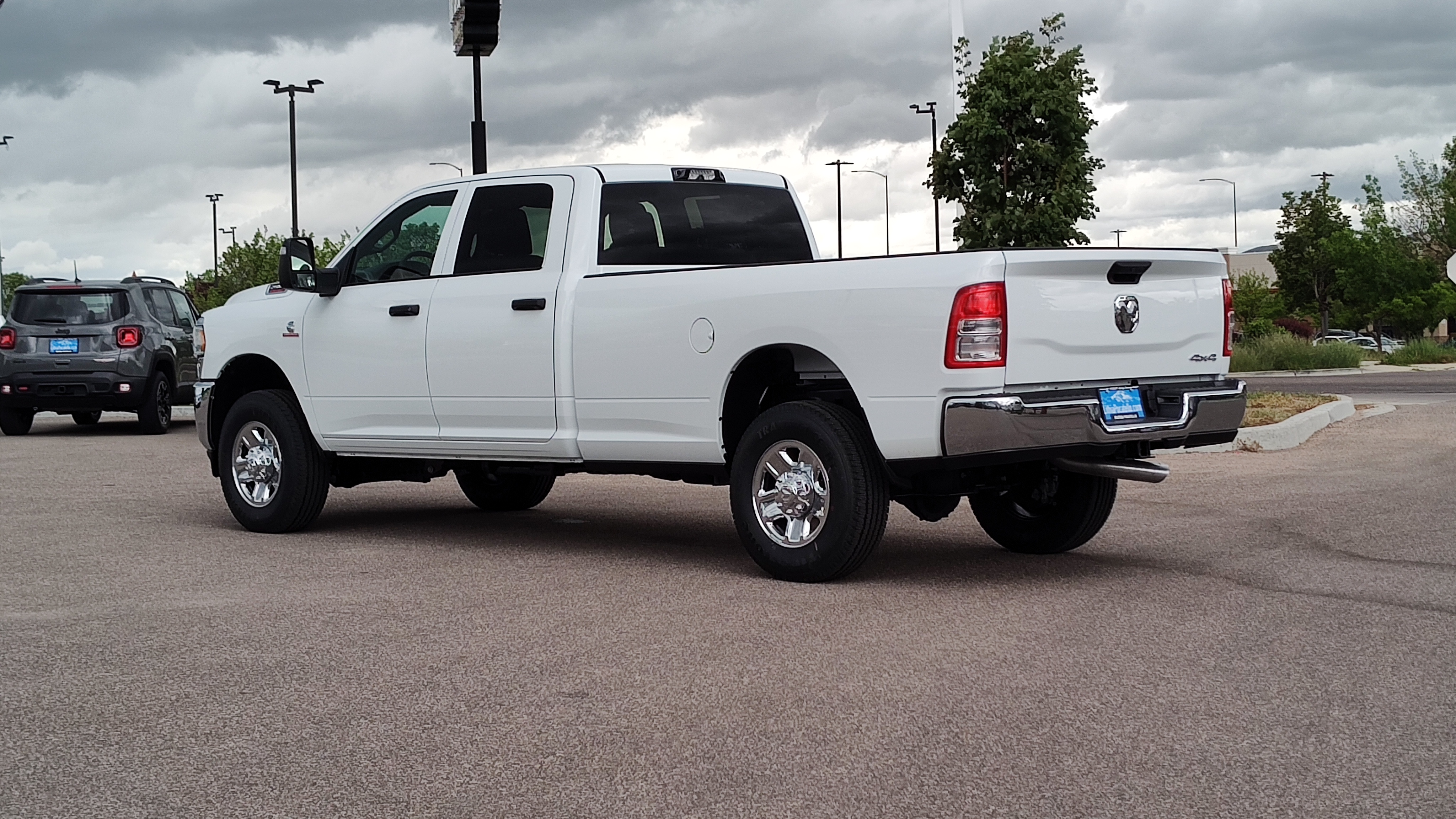 2024 Ram 2500 Tradesman 4x4 Crew Cab 8 Box 4