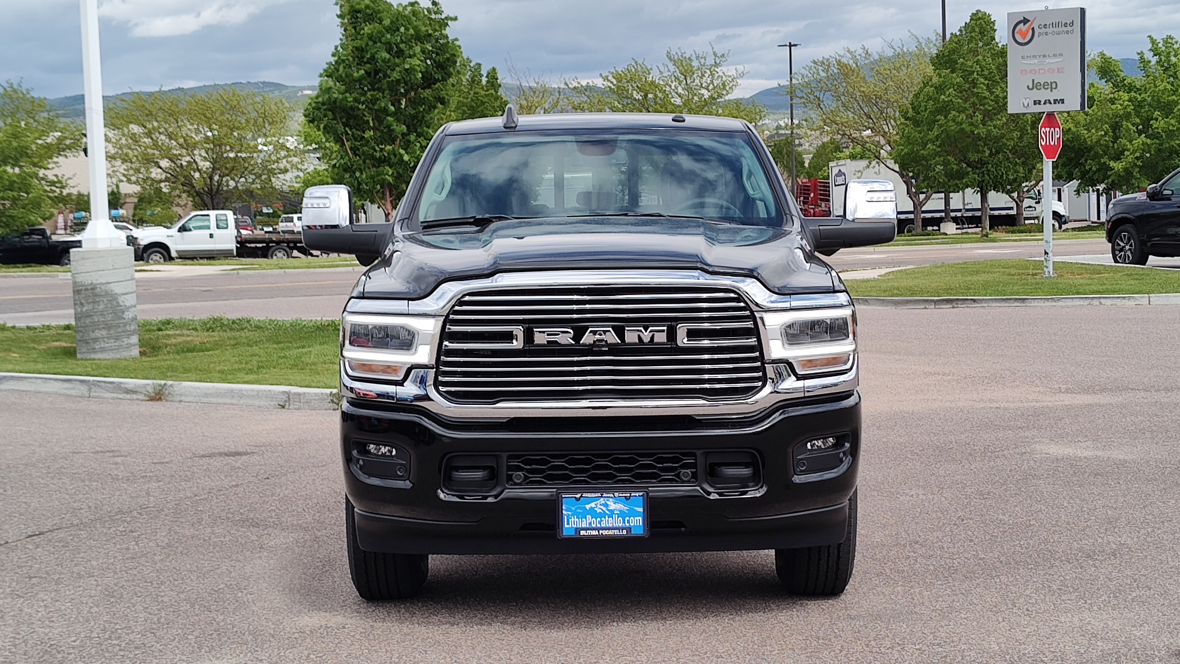 2024 Ram 3500 Laramie 4x4 Crew Cab 8 Box 6