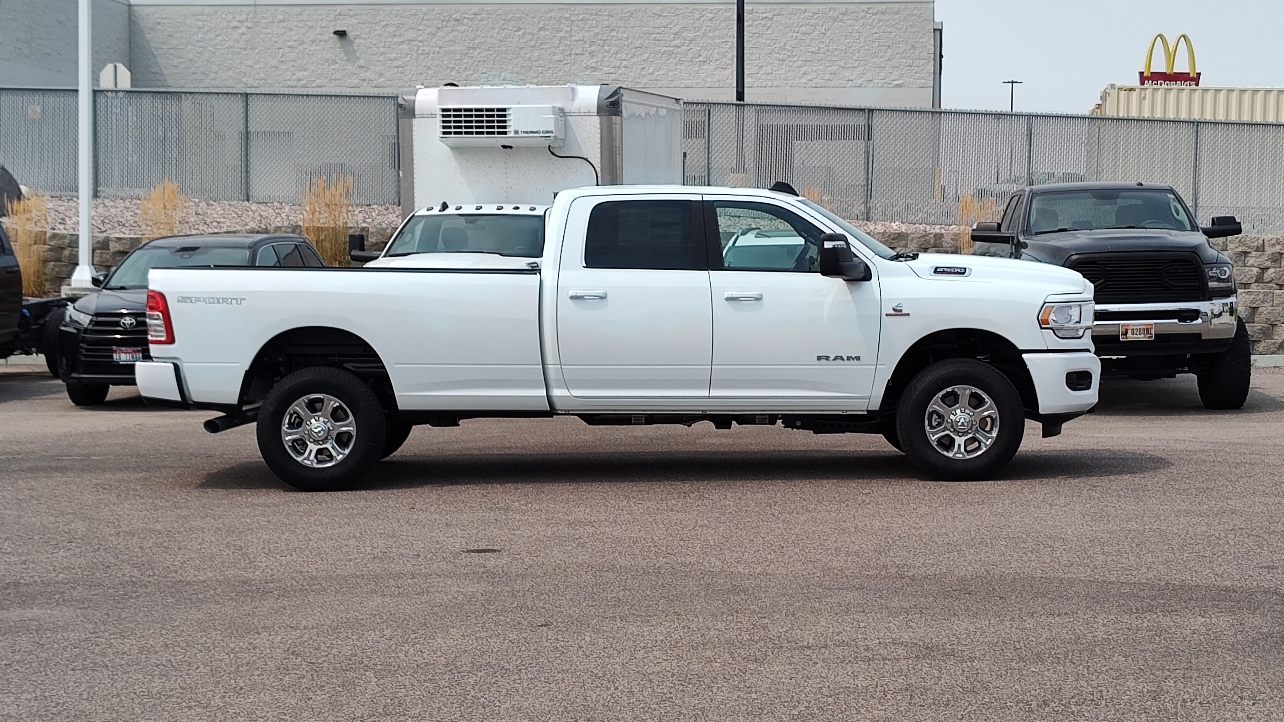 2024 Ram 2500 Big Horn 4x4 Crew Cab 8 Box 26