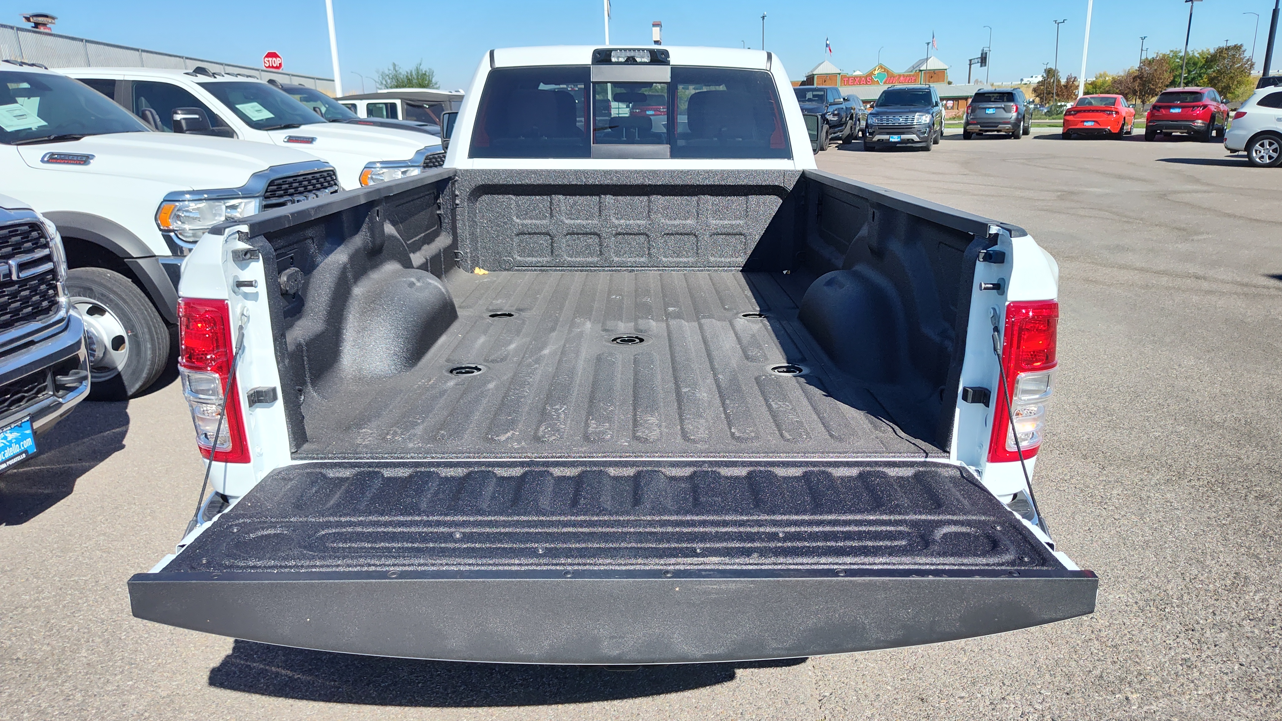 2024 Ram 3500 Tradesman 4x4 Crew Cab 8 Box 19